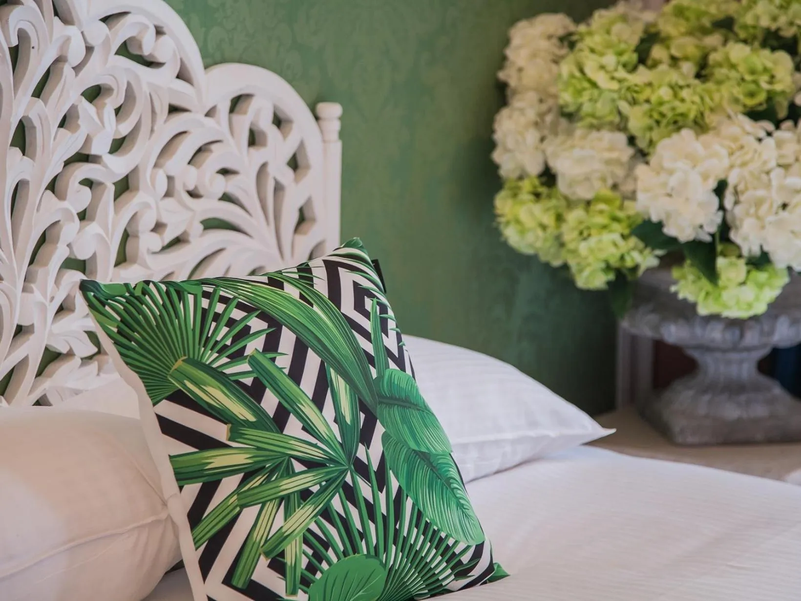 Bed in Anna King Hotel