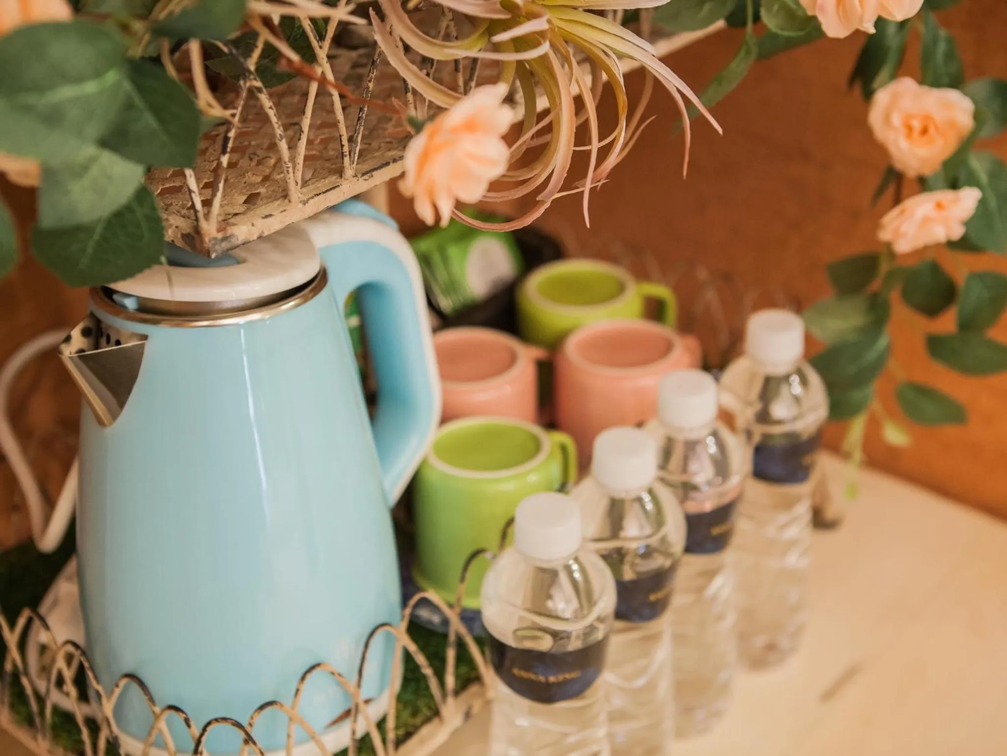 Coffee/tea facilities in Anna King Hotel