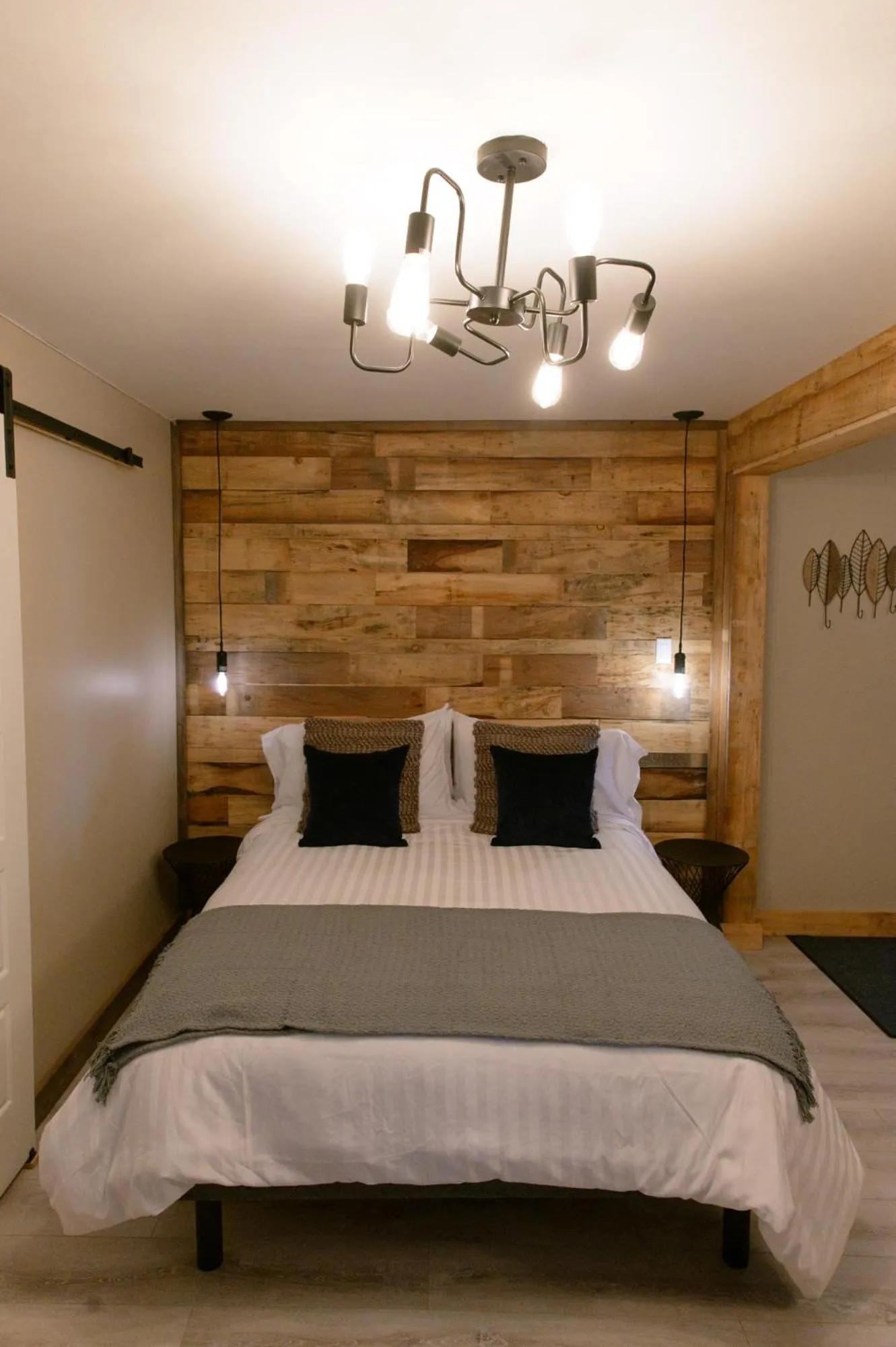 Bed in Le Court-Toit