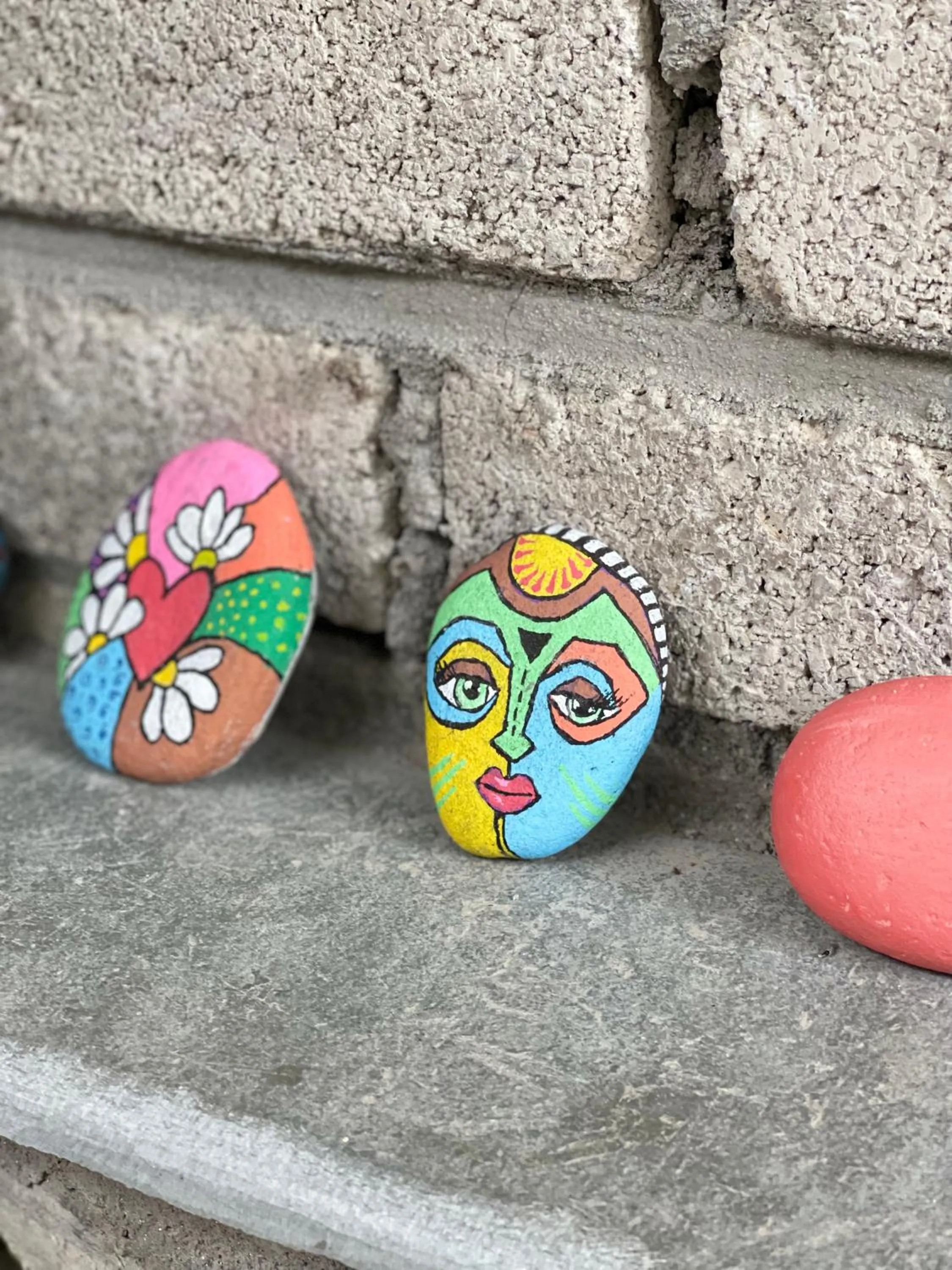 Facade/entrance in The Royal Orchard Kasol