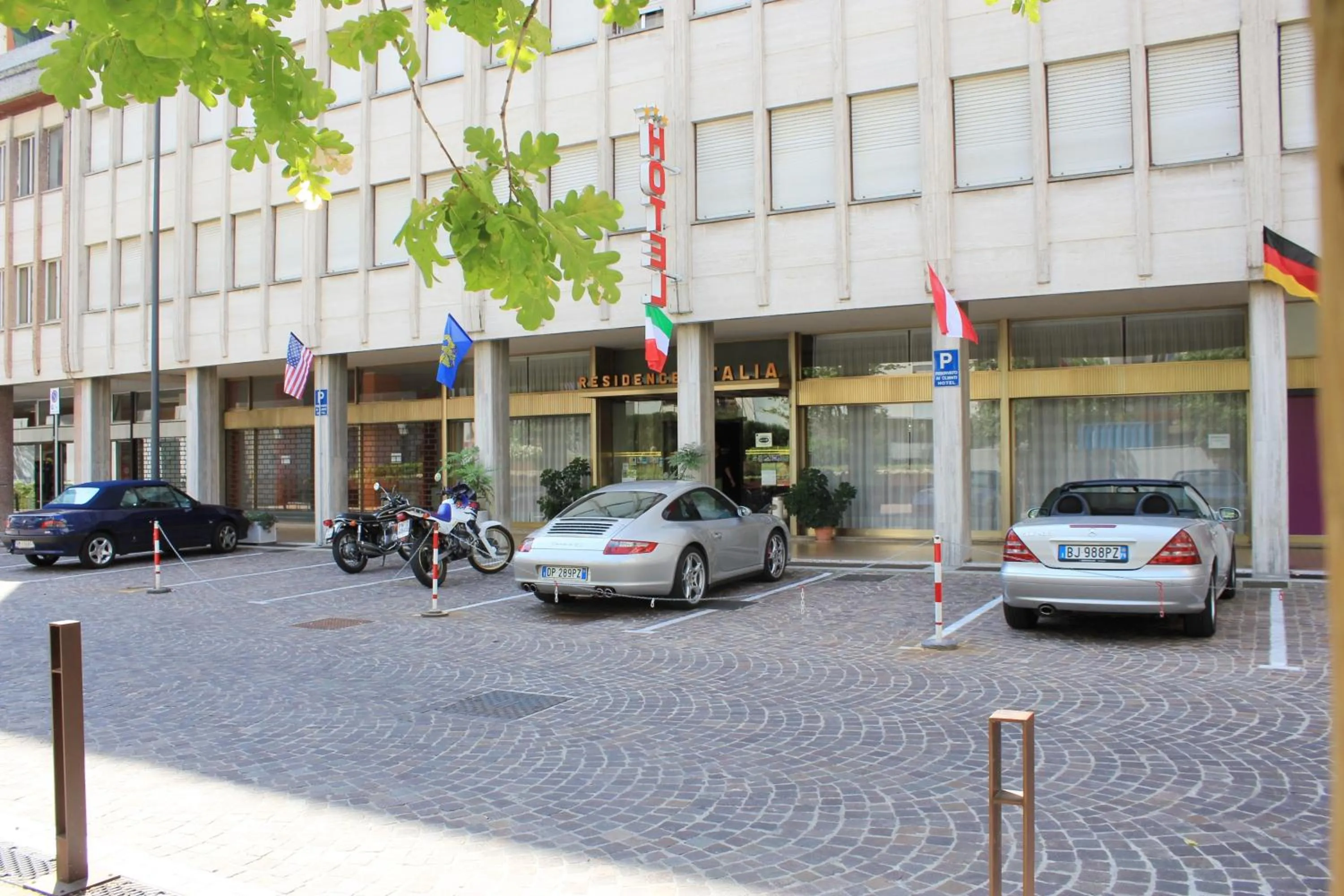 Area and facilities in Albergo Residence Italia Vintage Hotel