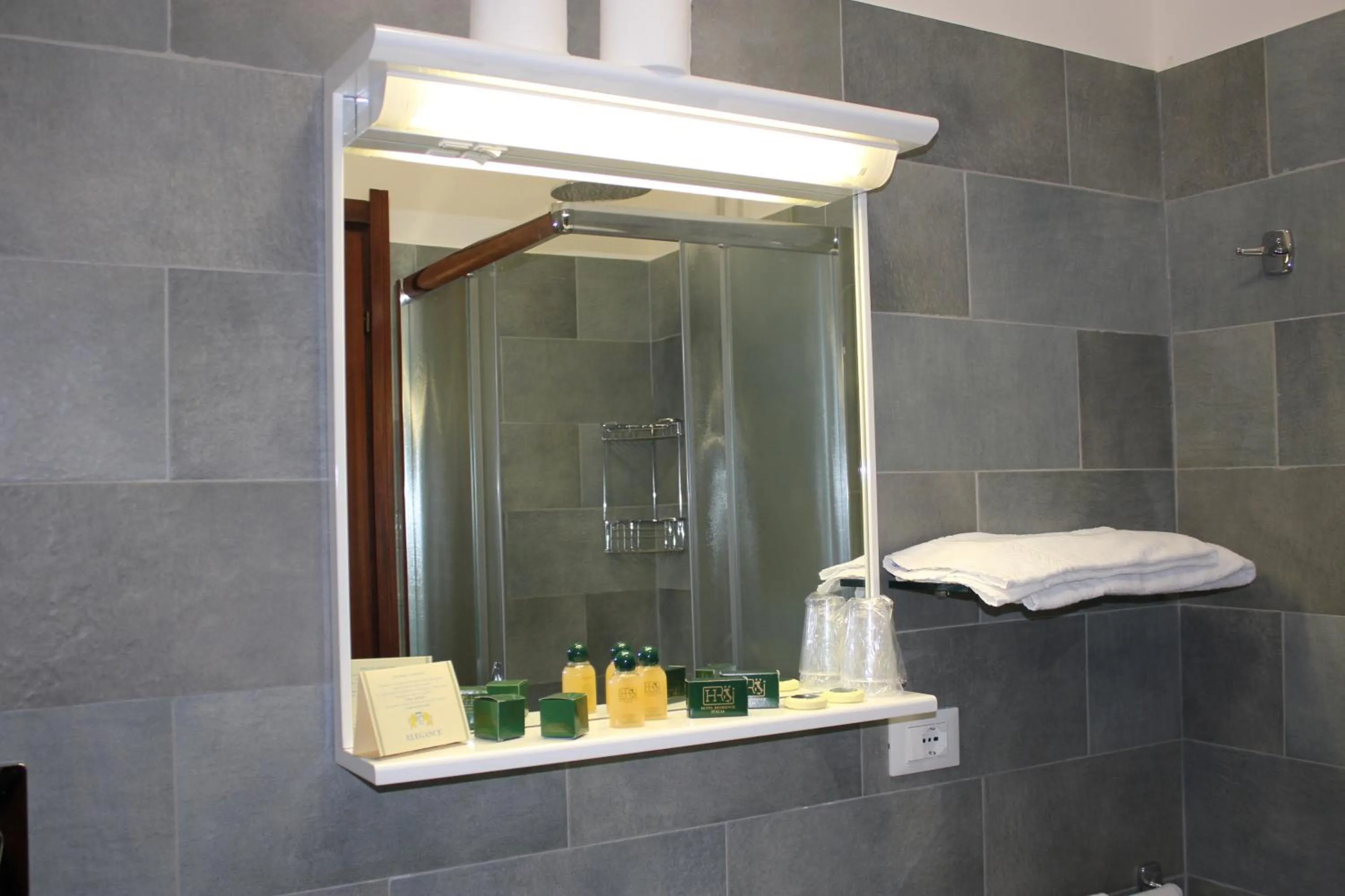 Photo of the whole room in Albergo Residence Italia Vintage Hotel