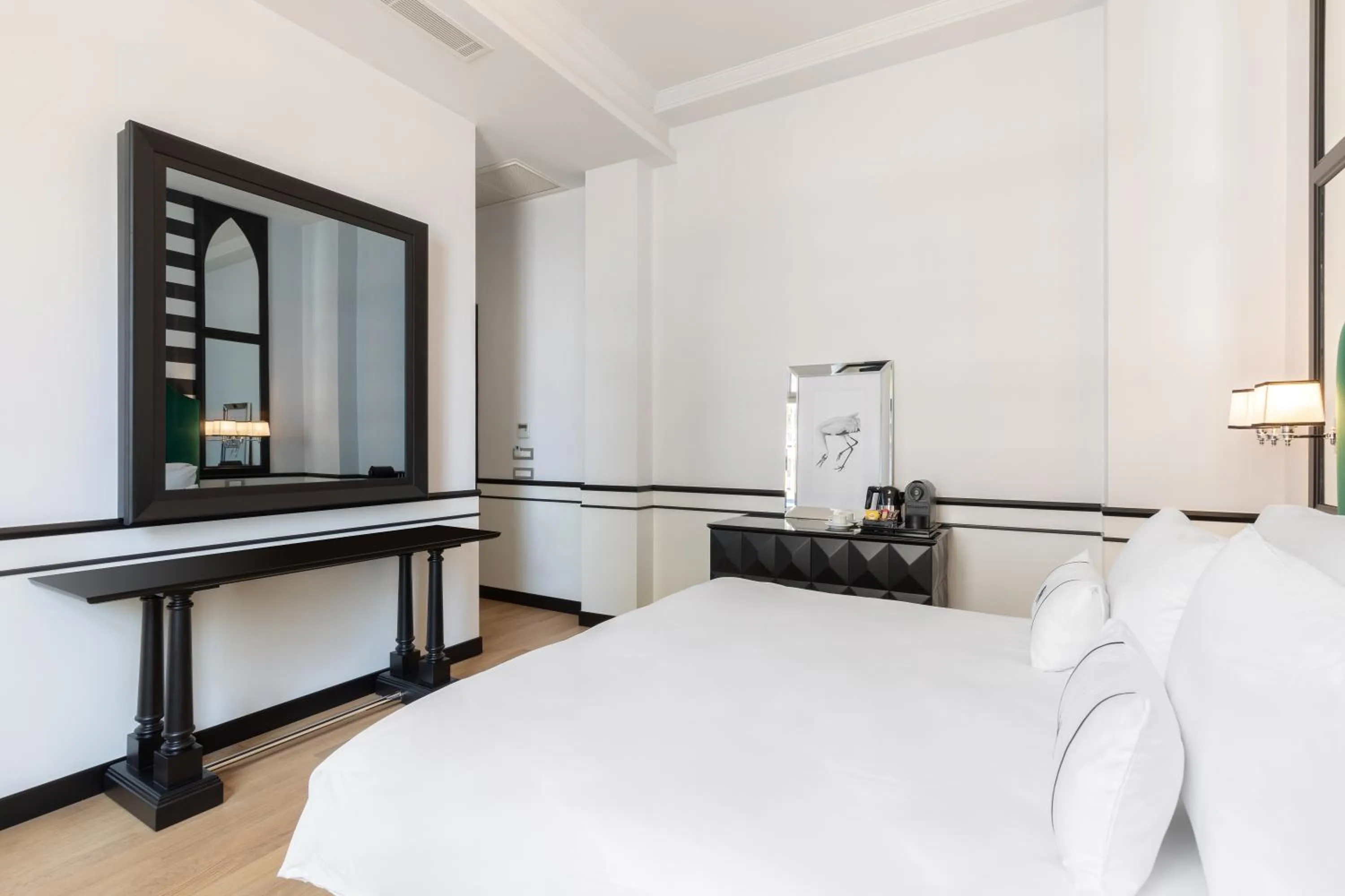 Bed in EN Hotel Boutique Izmir