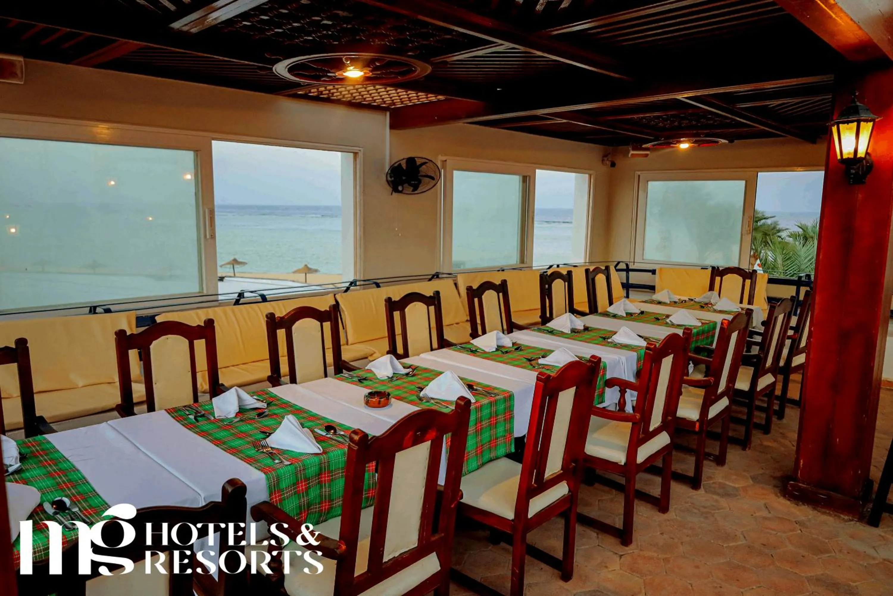 Restaurant/places to eat in MG Alexander The Great Hotel