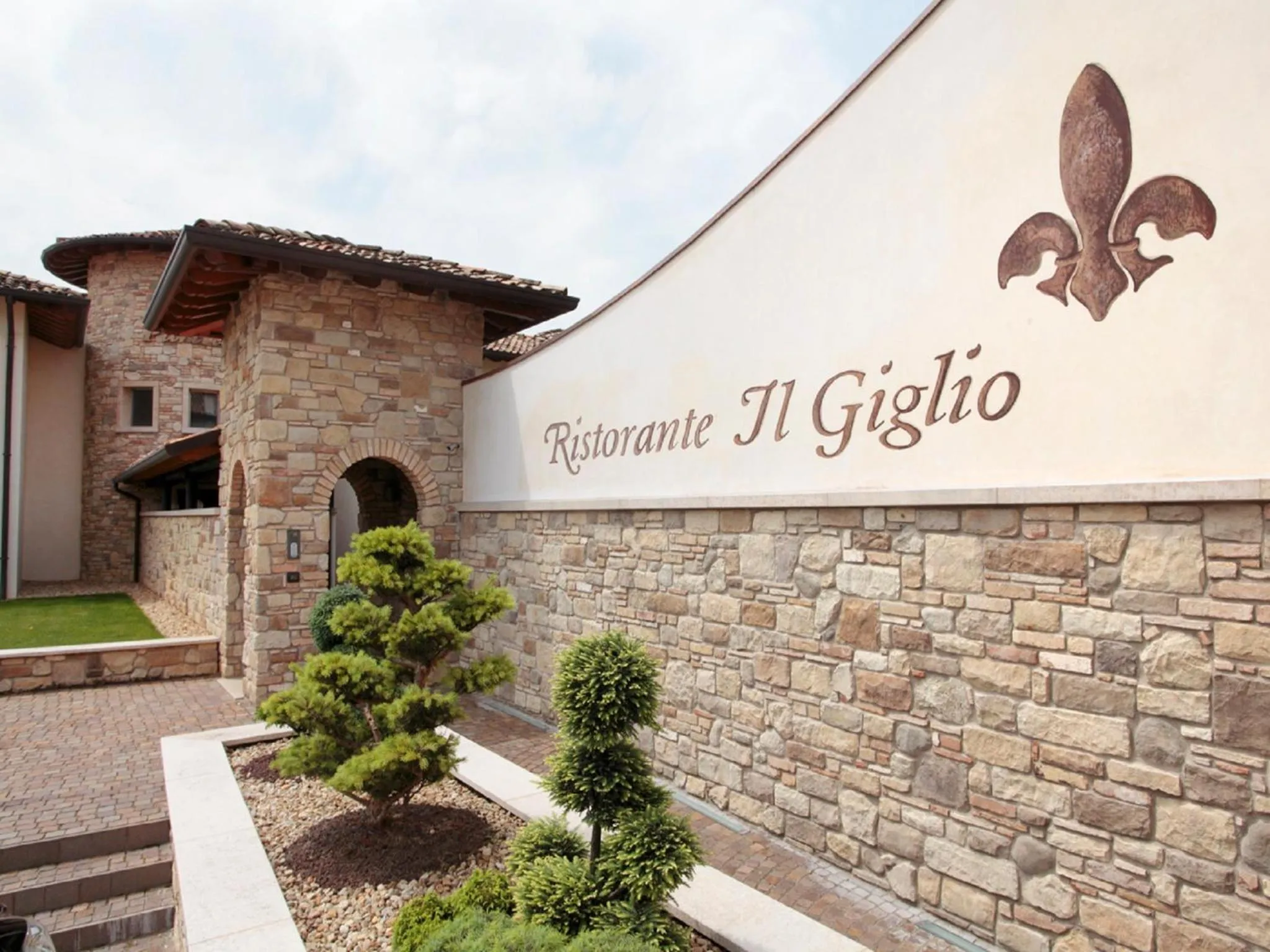 Facade/entrance in Hotel Purlilium