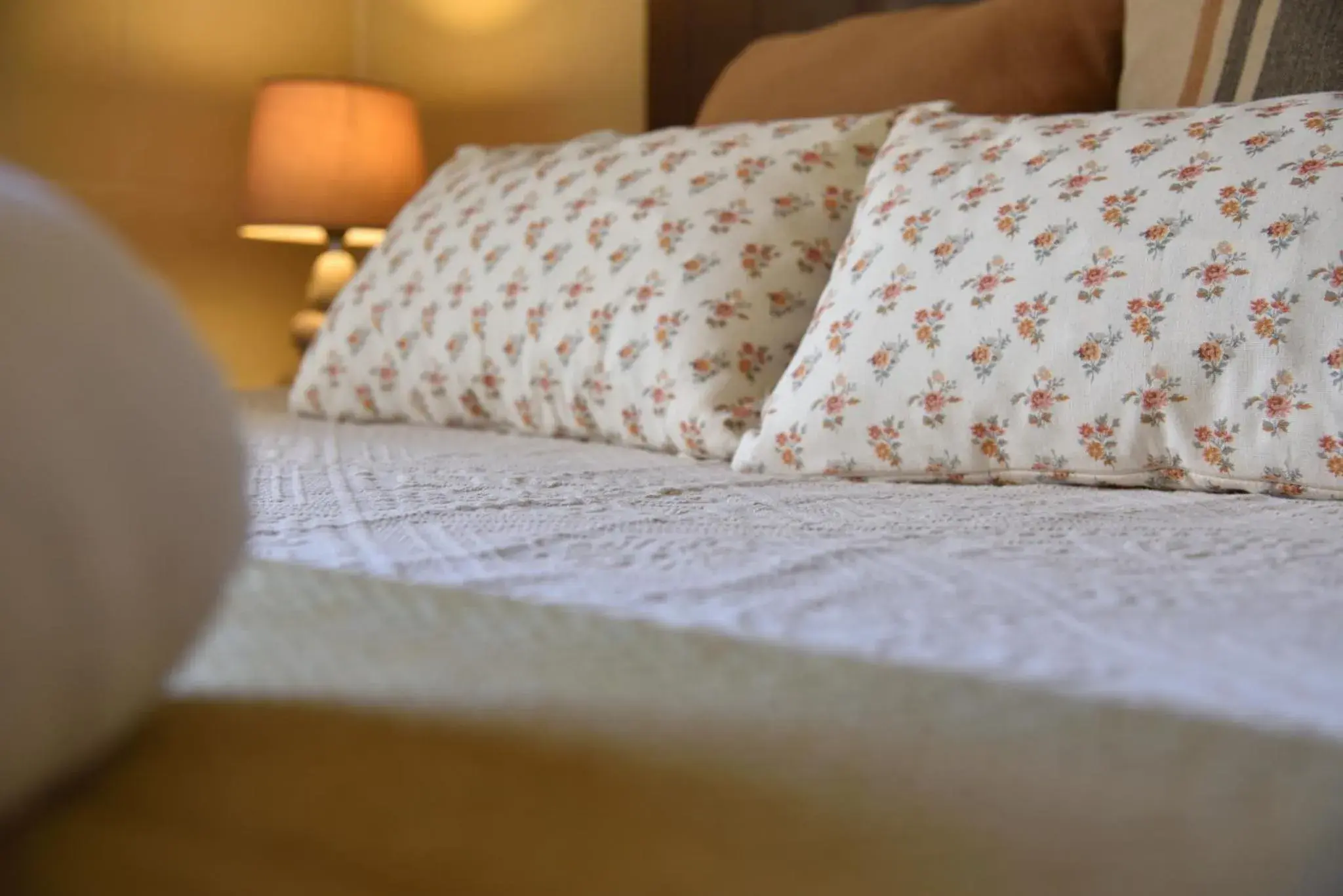 King Room with Pool View in San Pawl B&b farmhouse- KORTOLL King Room with Pool View in San Pawl B&b farmhouse- KORTOLL