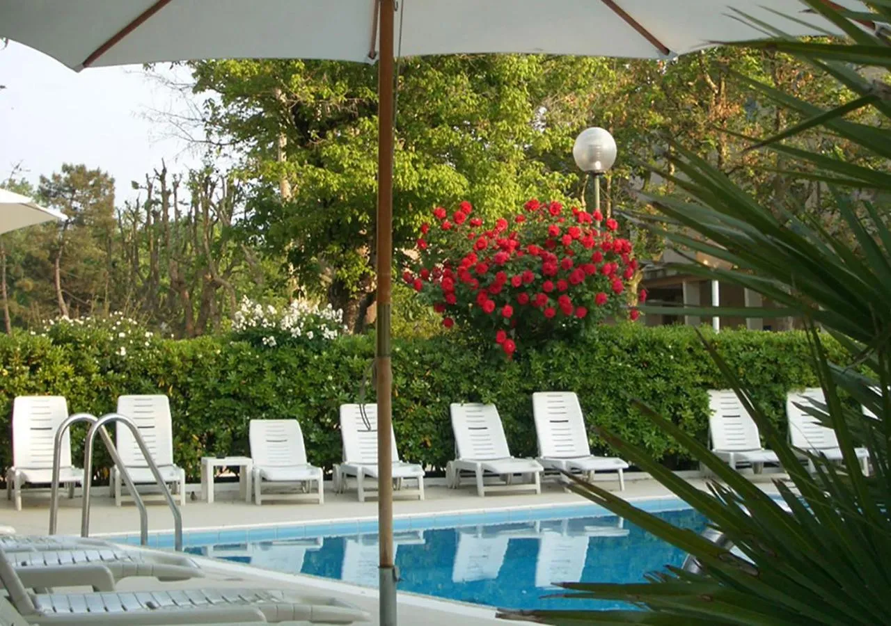 Facade/entrance in Hotel Wivien