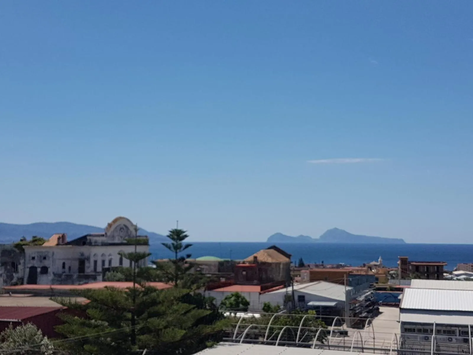 Sea view in B&B PERNA Panoramic Rooms