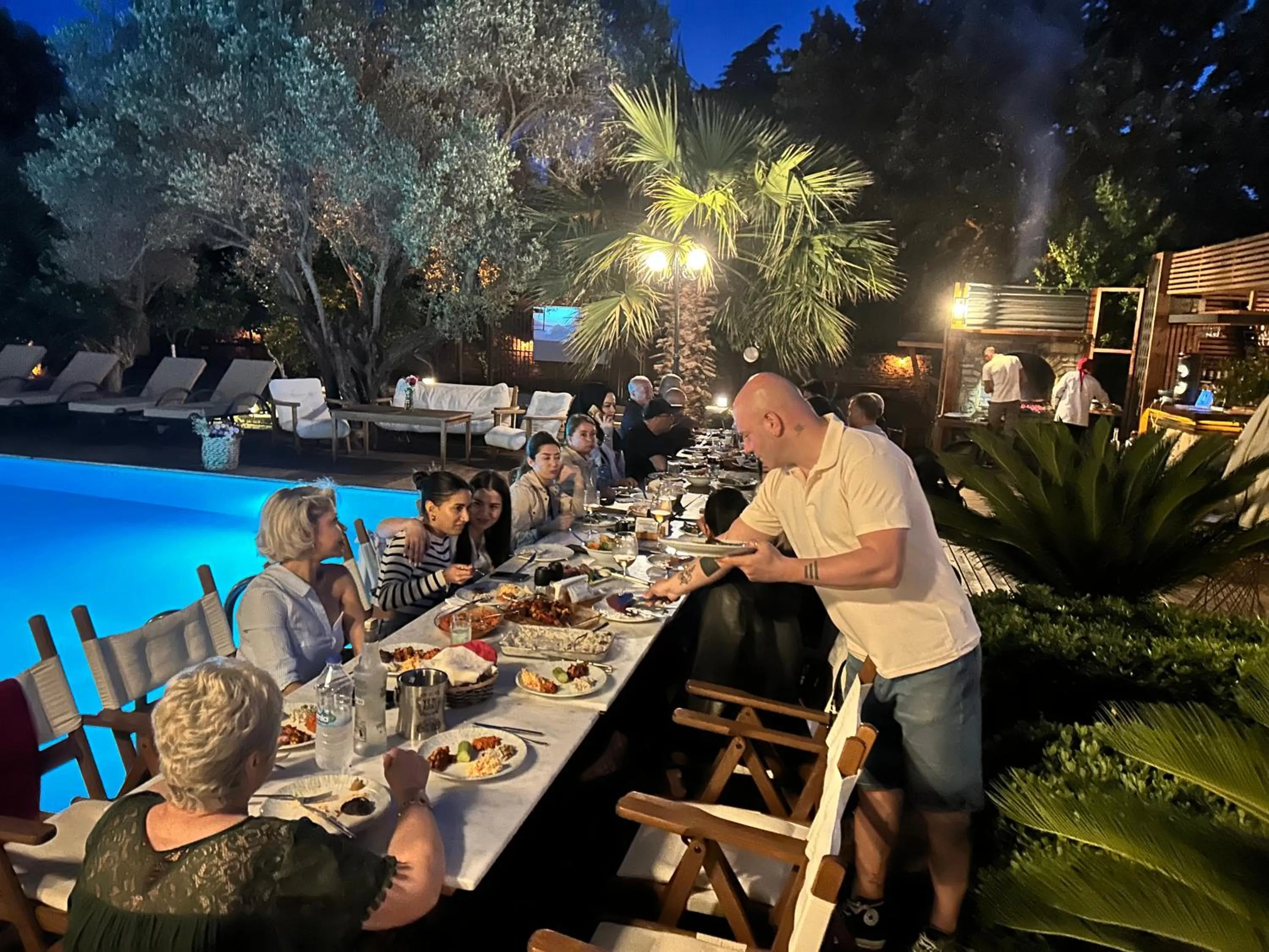 Restaurant/places to eat in Dolce Vita Luxury Bungalows