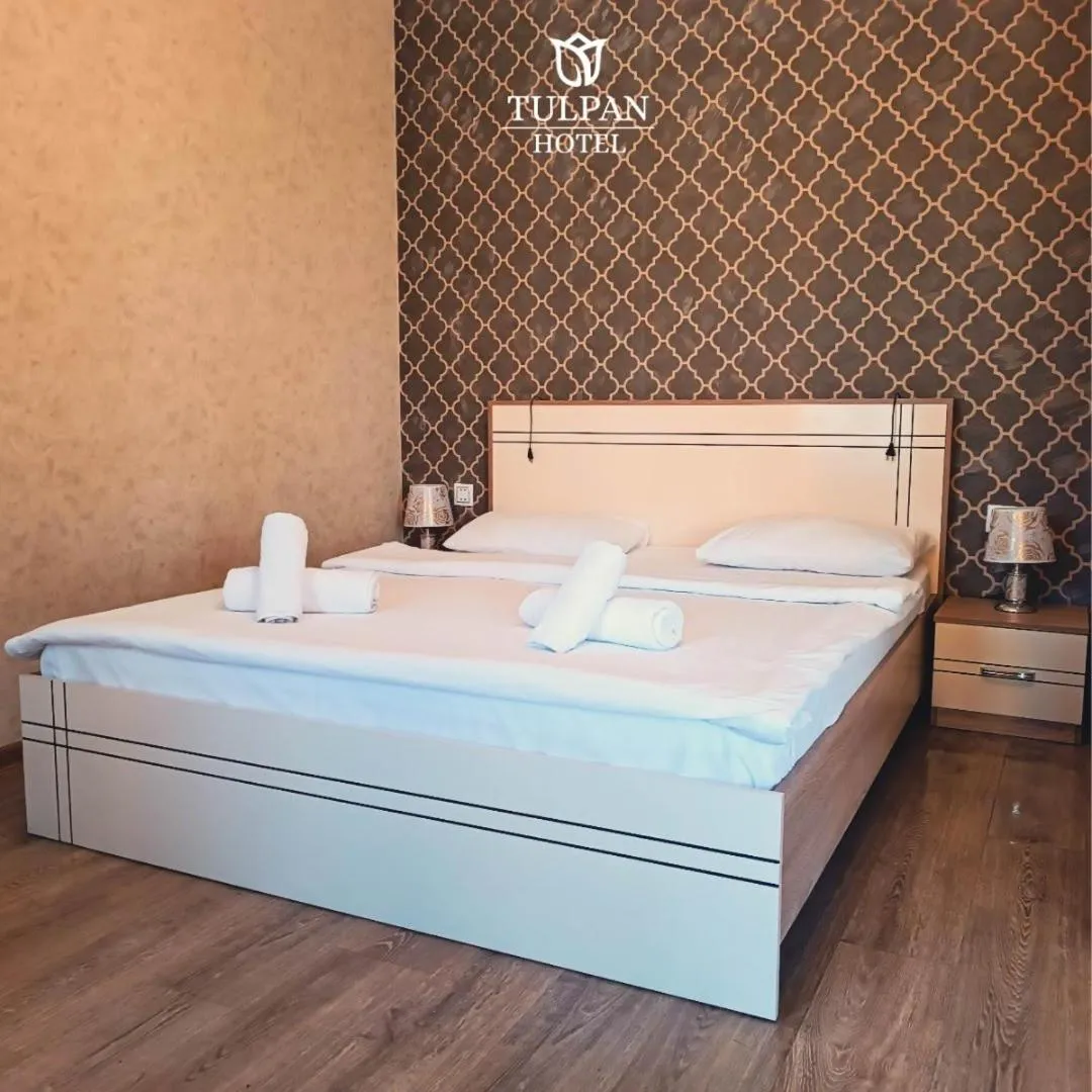 Bed in Tulpan Park Hotel