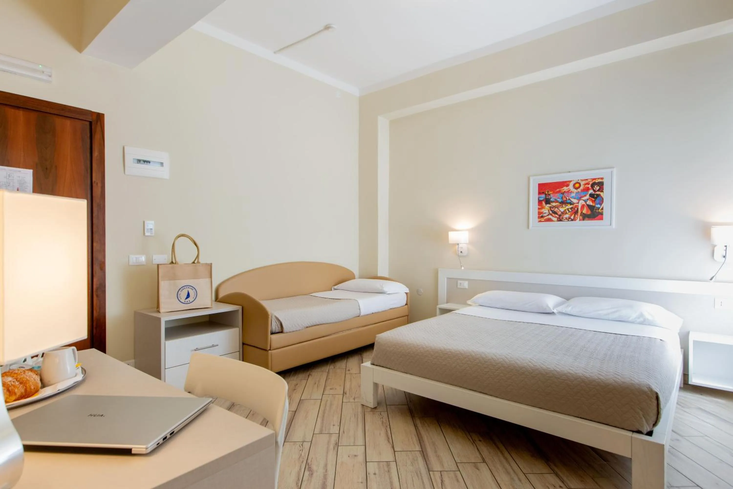 Bed in Hotel Lungomare