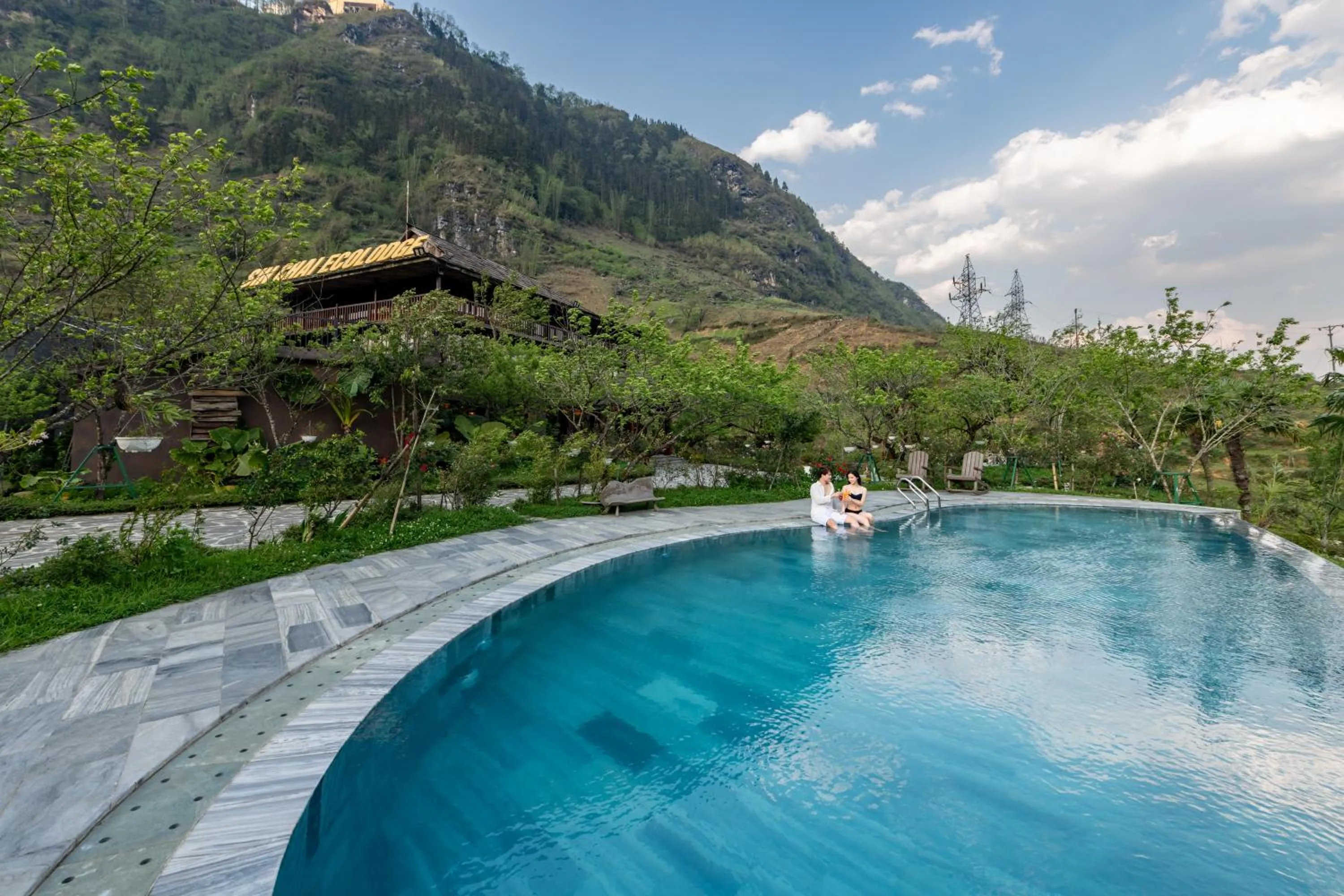 Pool view in Sin Chai Ecolodge