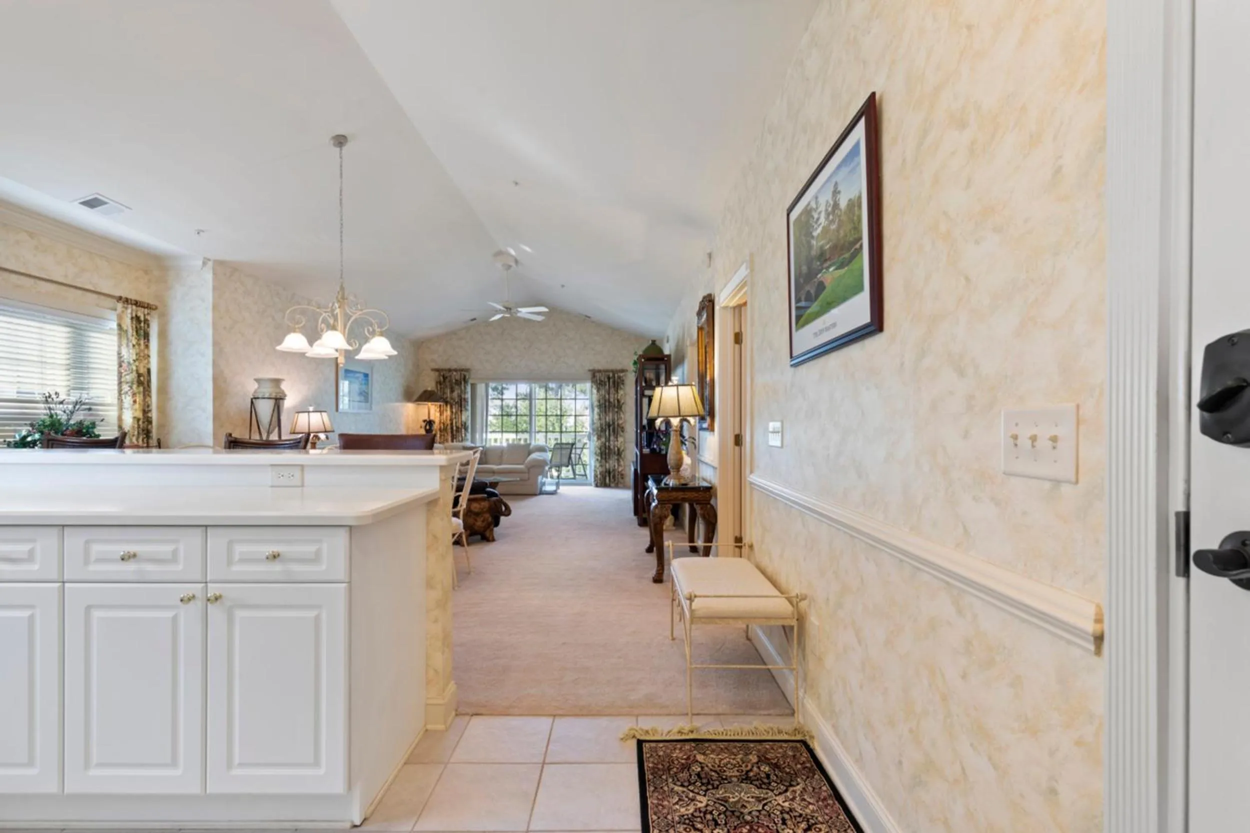 Living room in Stunning 3BR Condo near Myrtlewood Golf Resort and Beach