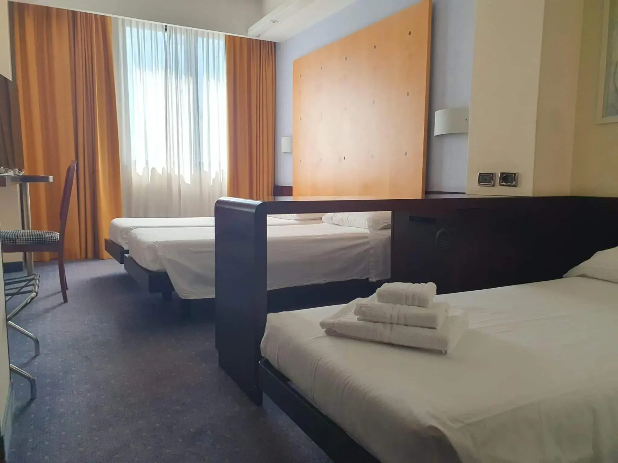 Standard Triple Room in Hotel IMPERATORI Standard Triple Room in Hotel IMPERATORI