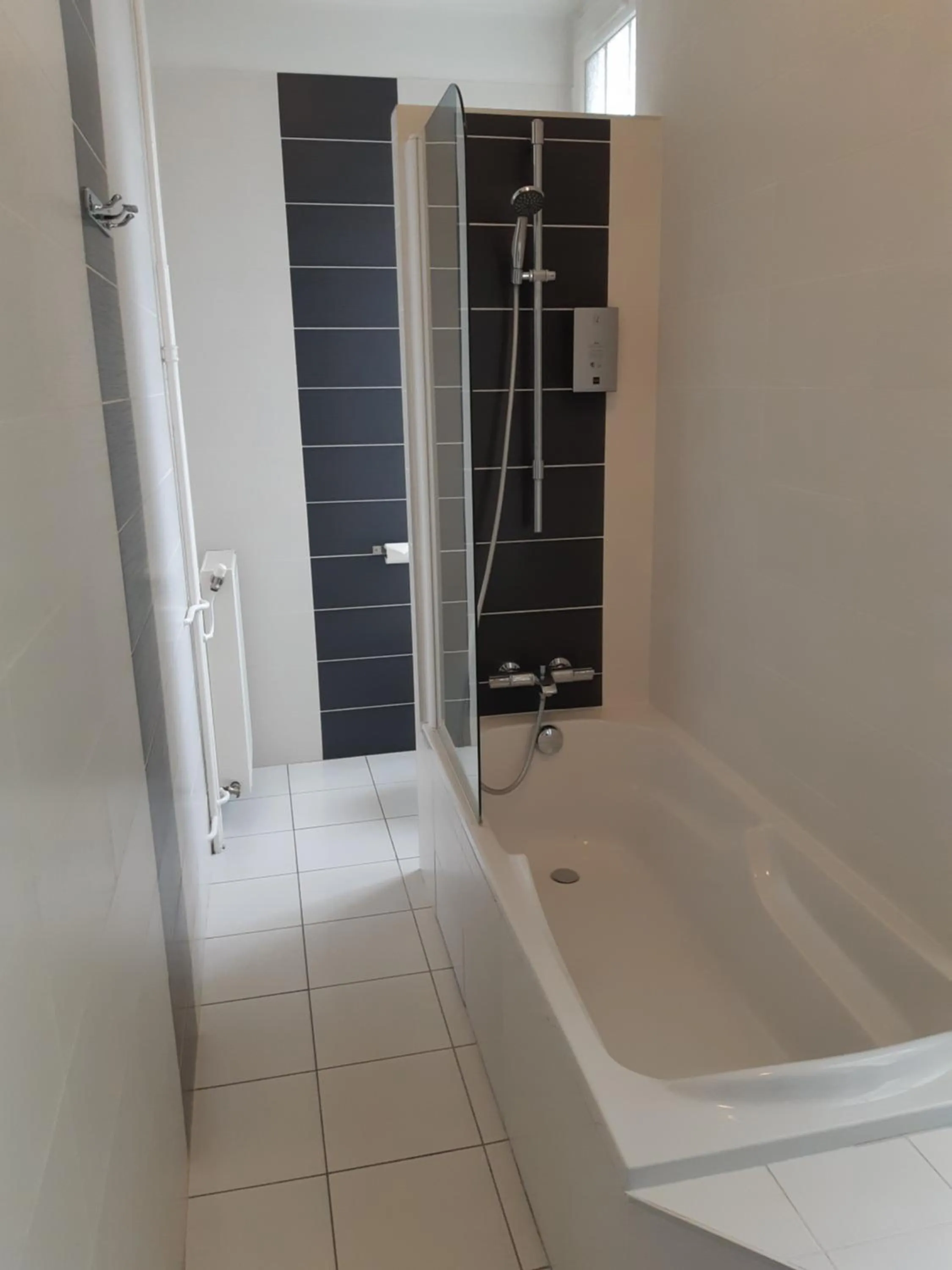 Bathroom in Logis Hôtel Restaurant Le Parc