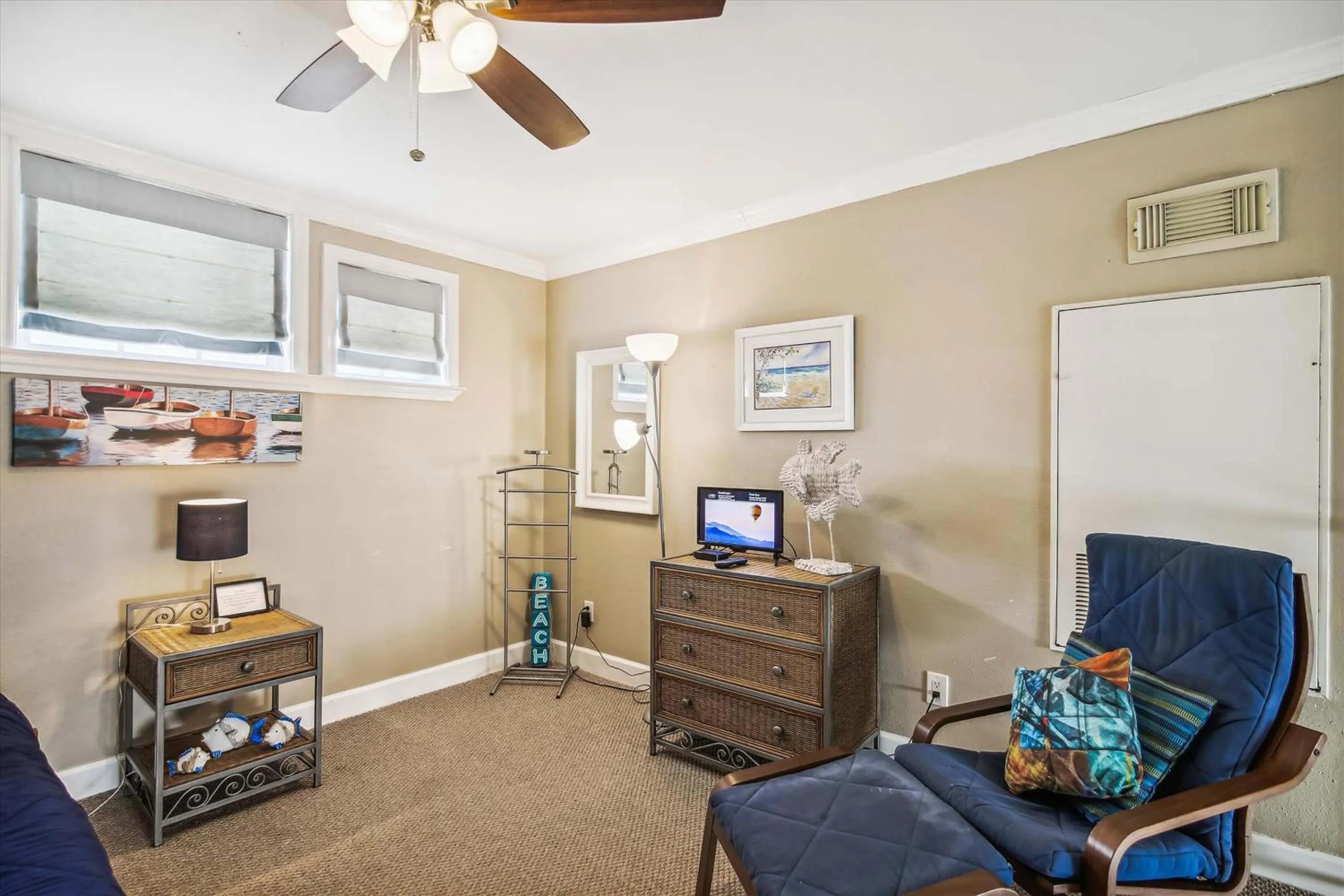 Property building in Dawn 1037-The Regal Seagull