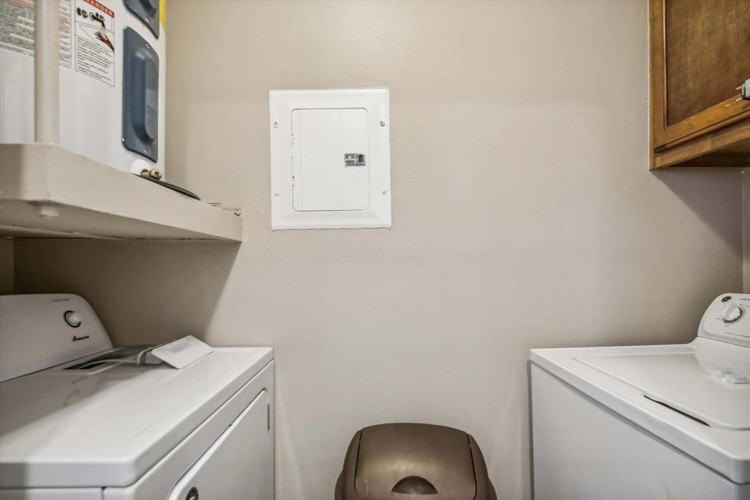 Property building in Dawn 1037-The Regal Seagull