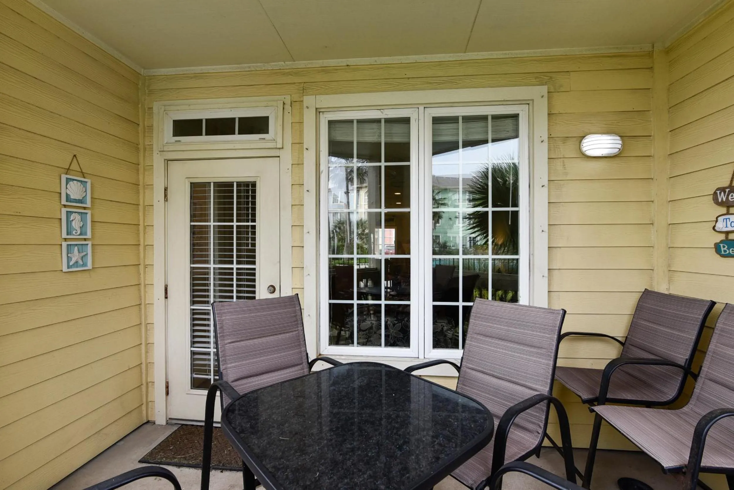 Dawn 916-Hook, Wine & Sinker