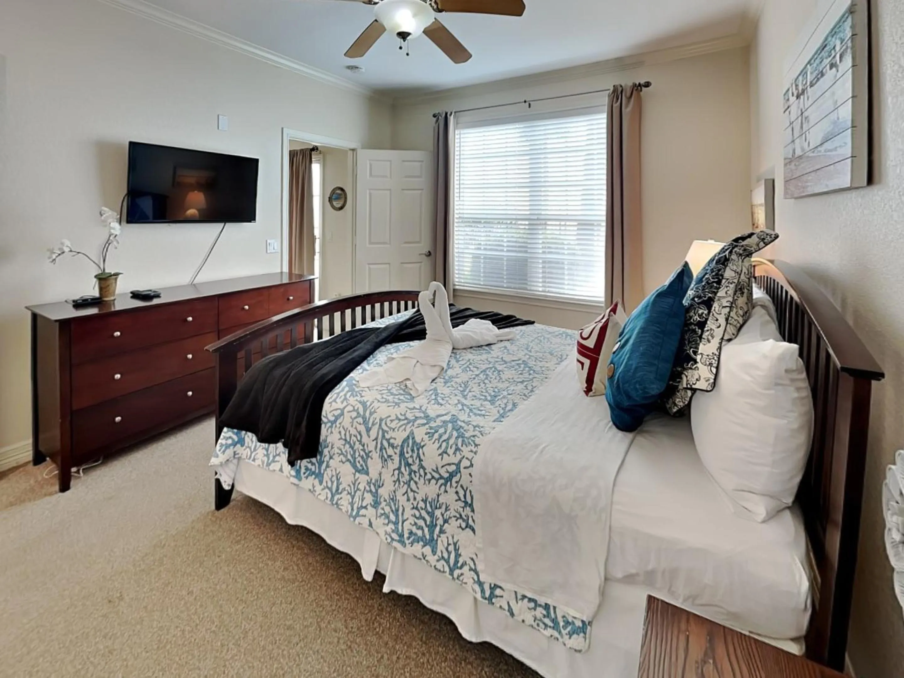 Bed in Dawn 1012-Our Beach Break