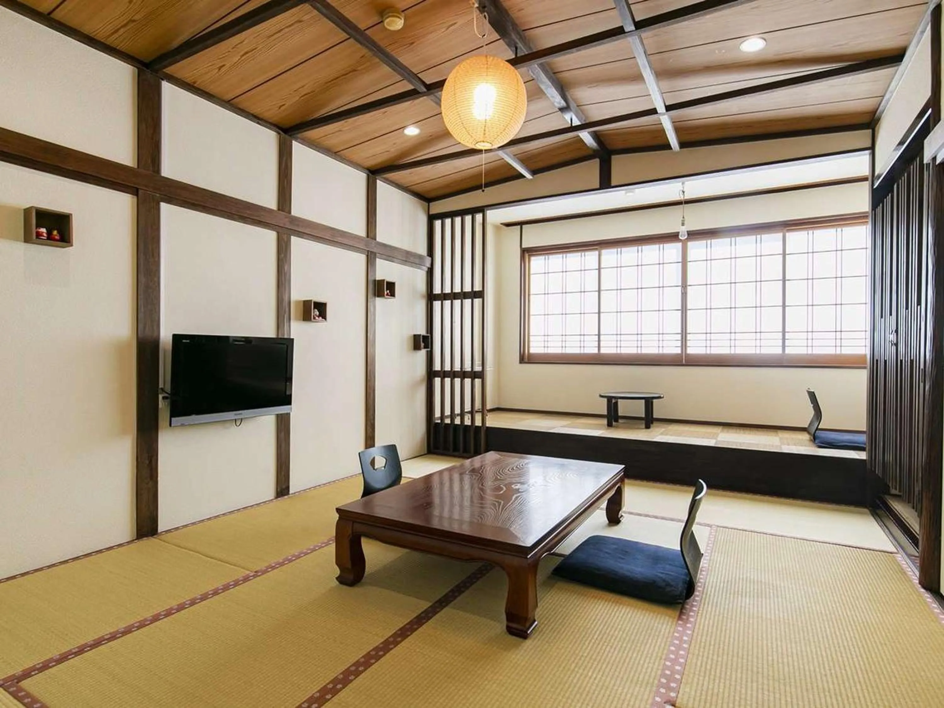 Photo of the whole room in Hatsuneso Shinkan