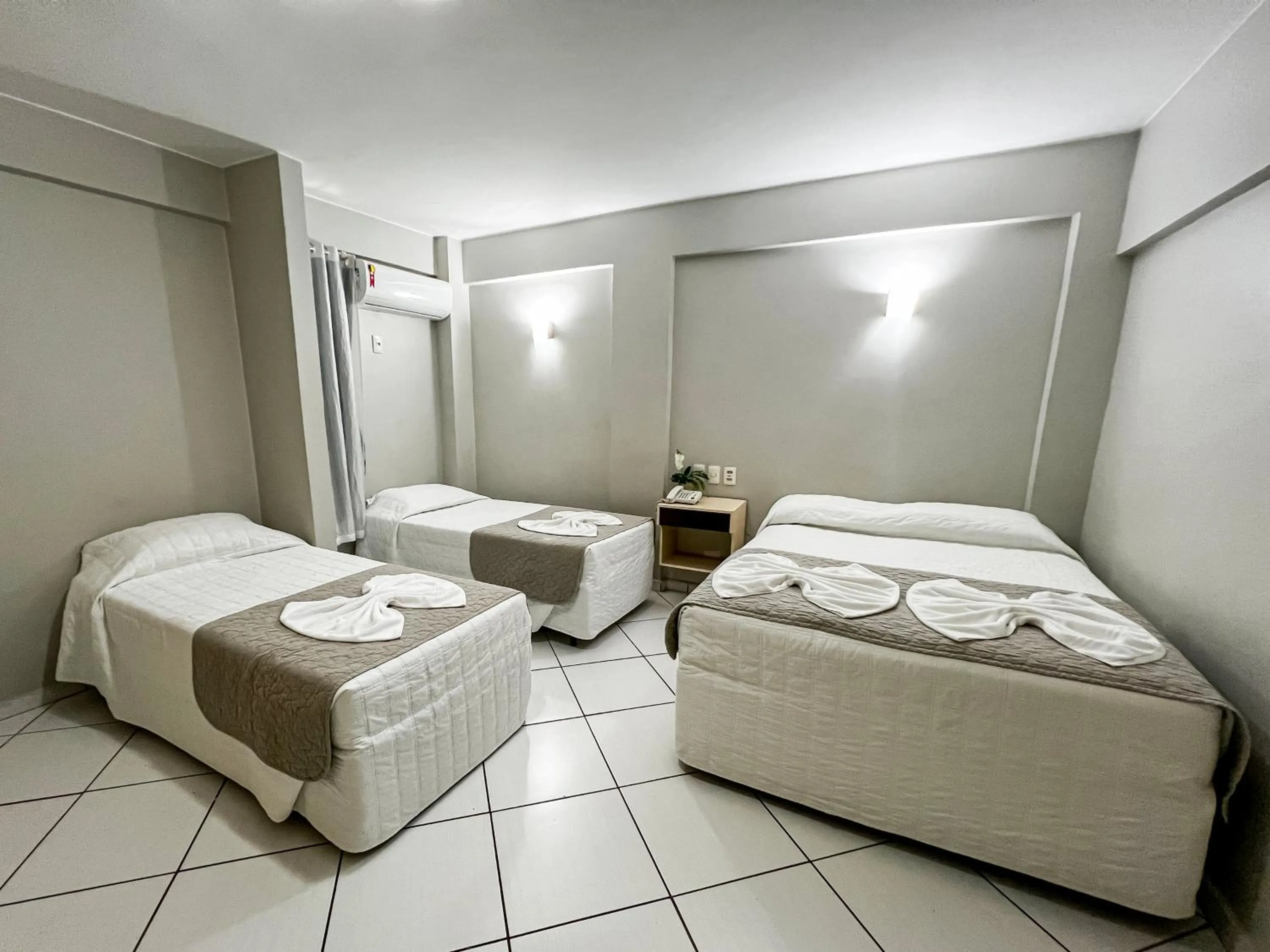 Bedroom, Bed in SMART IGUASSU HOTEL