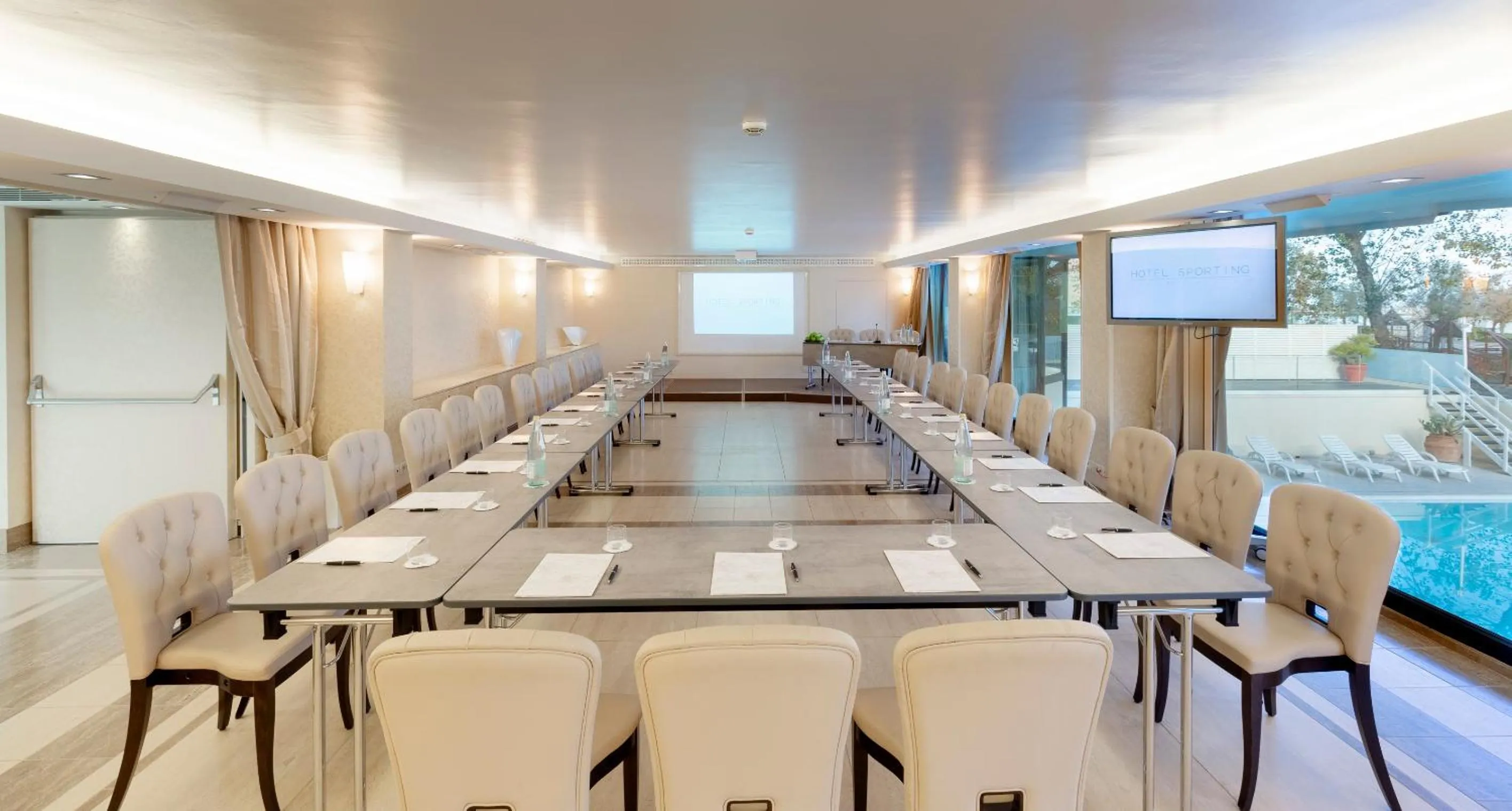 Business facilities in Hotel Sporting