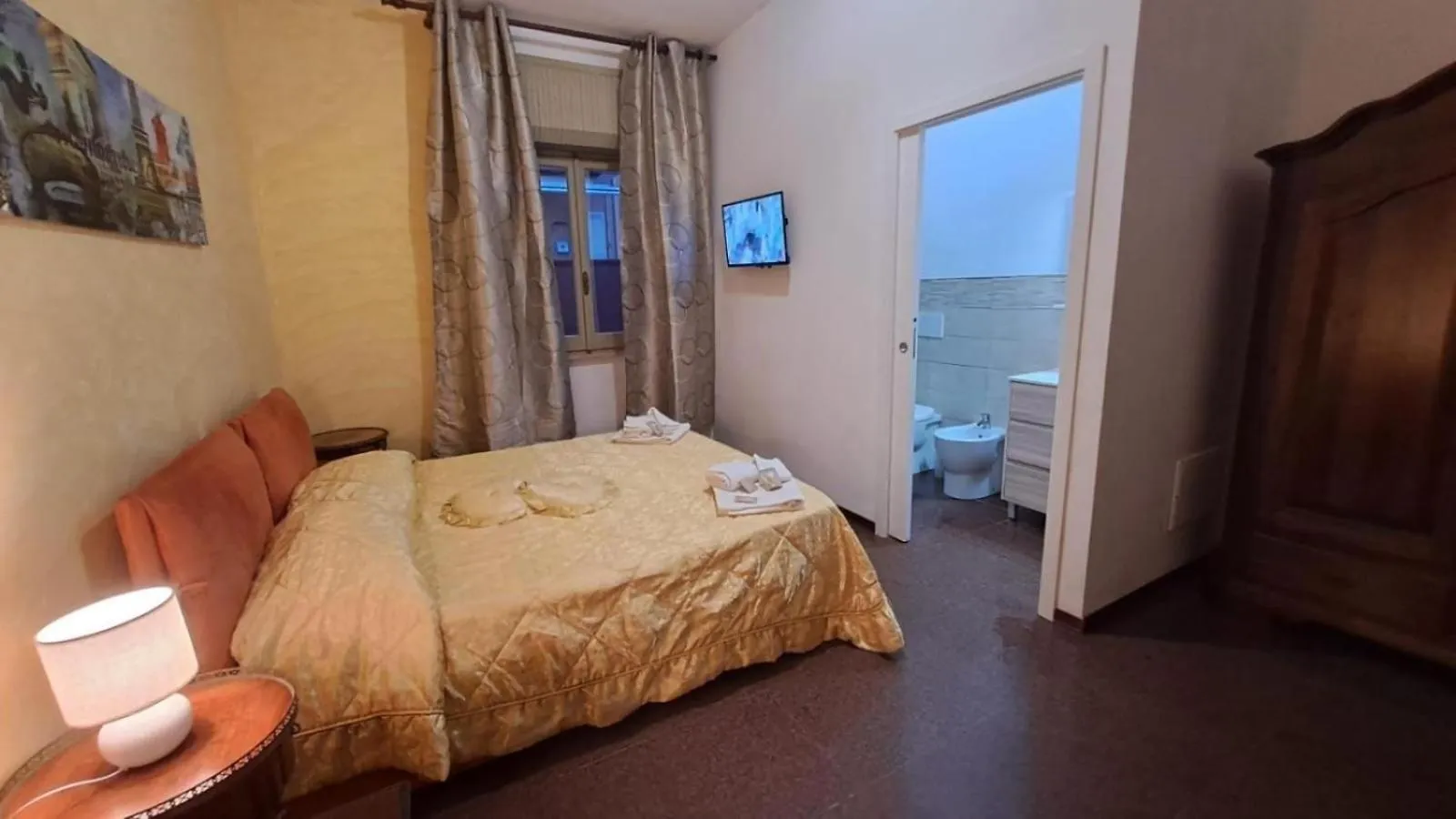 Bed in Errico Suite e Rooms