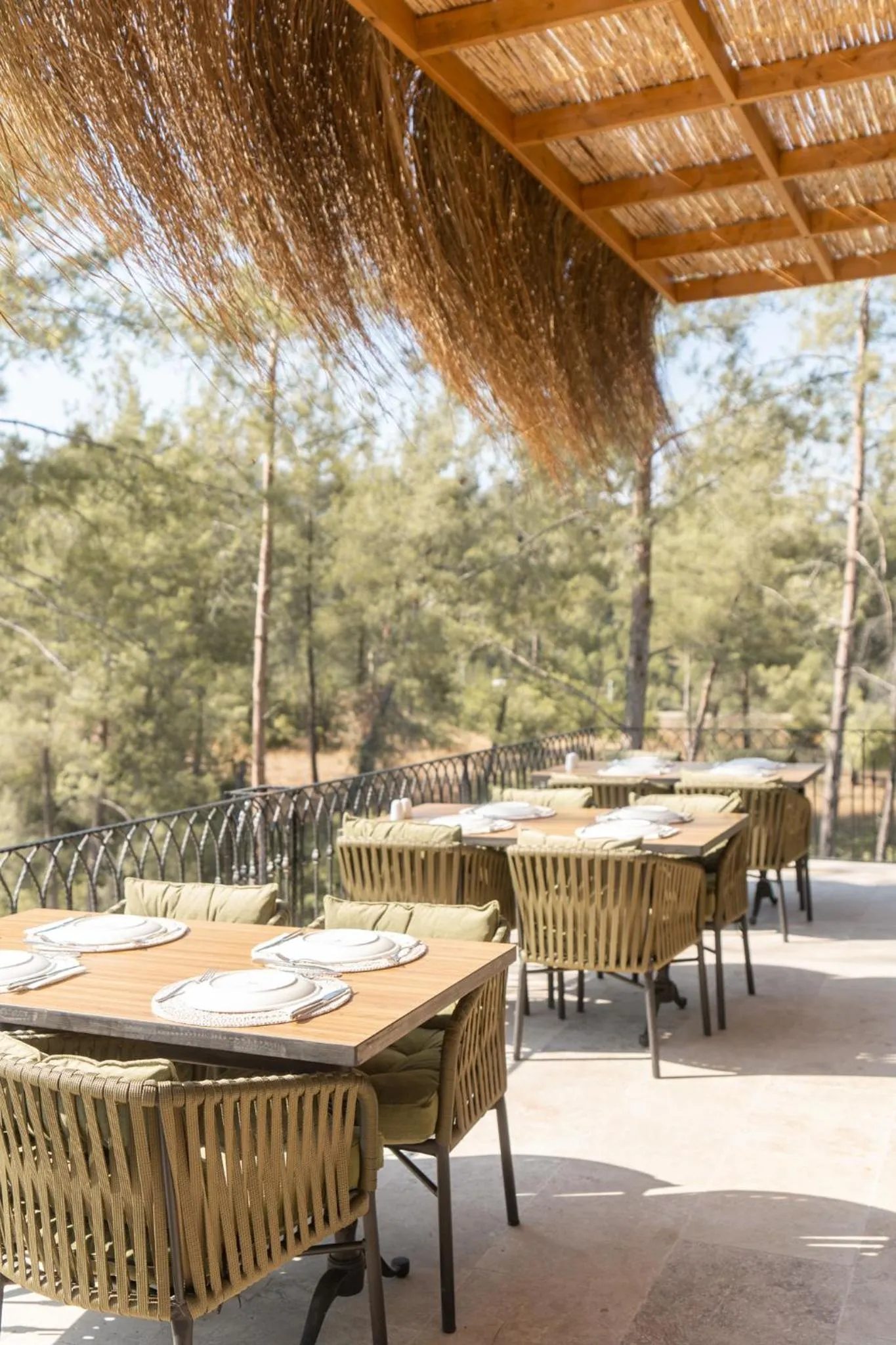 Restaurant/places to eat in IZZ Getaway - Adults Only