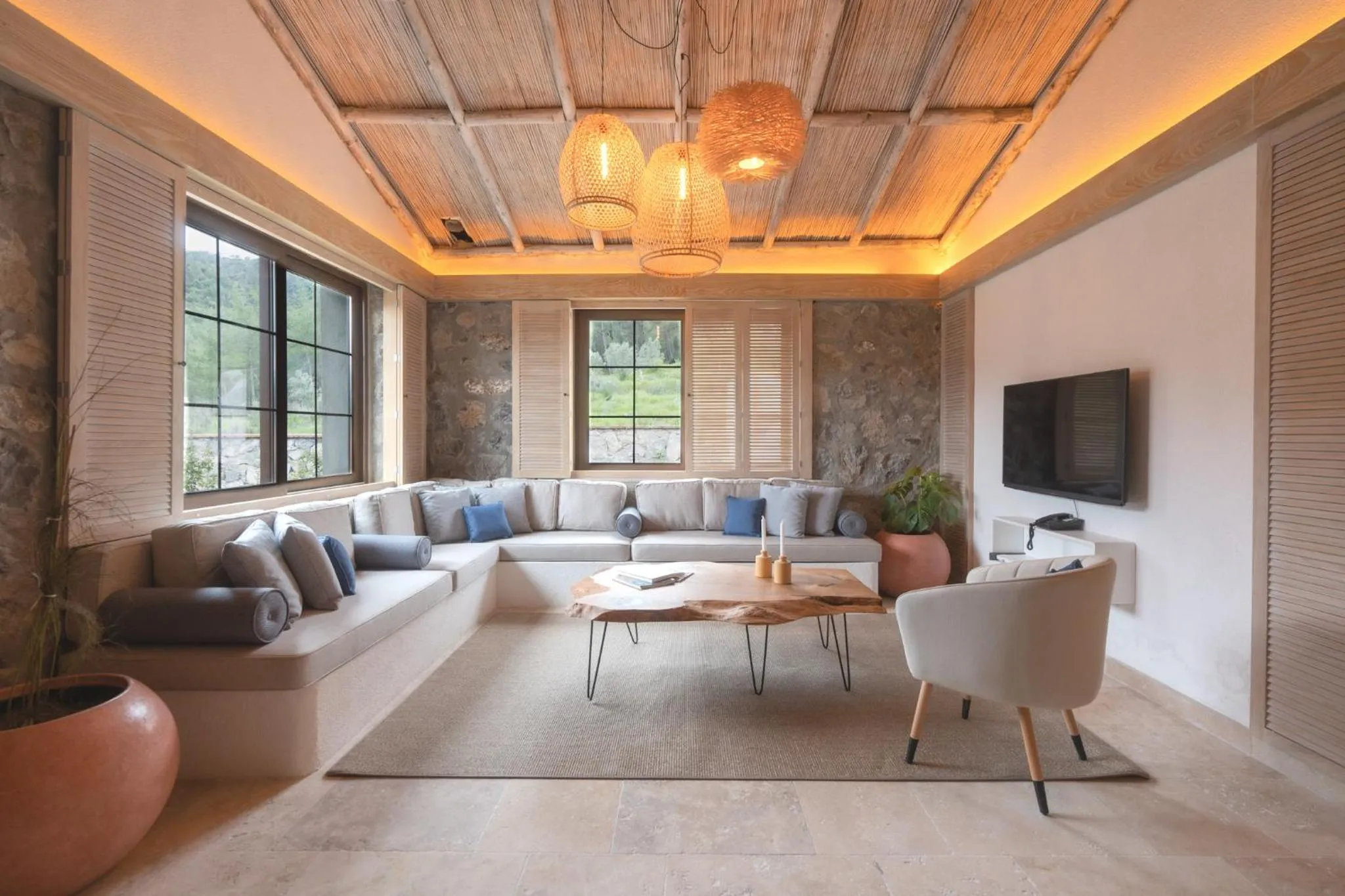 TV and multimedia in IZZ Getaway - Adults Only