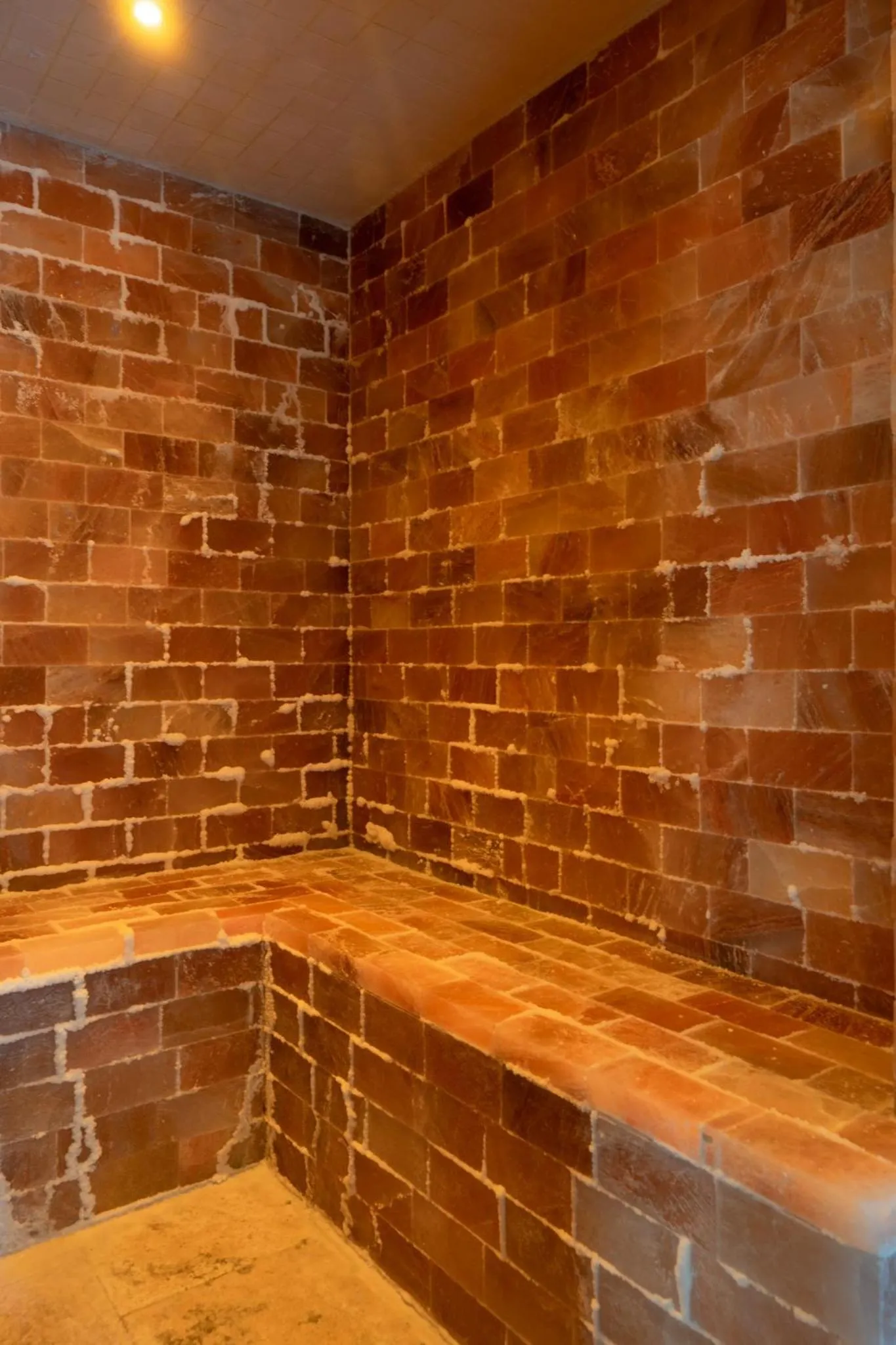 Spa and wellness centre/facilities in IZZ Getaway - Adults Only