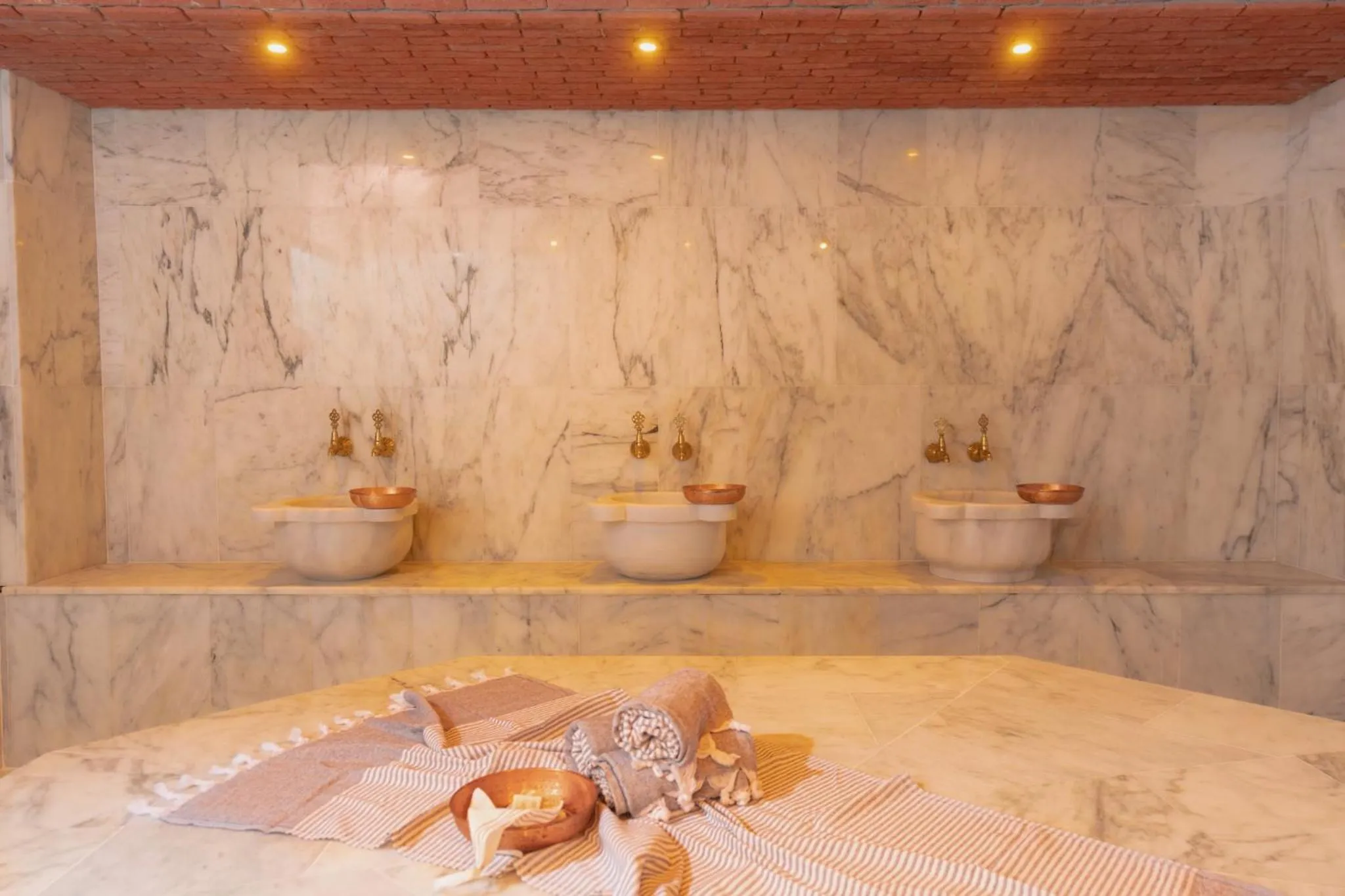 Spa and wellness centre/facilities in IZZ Getaway - Adults Only