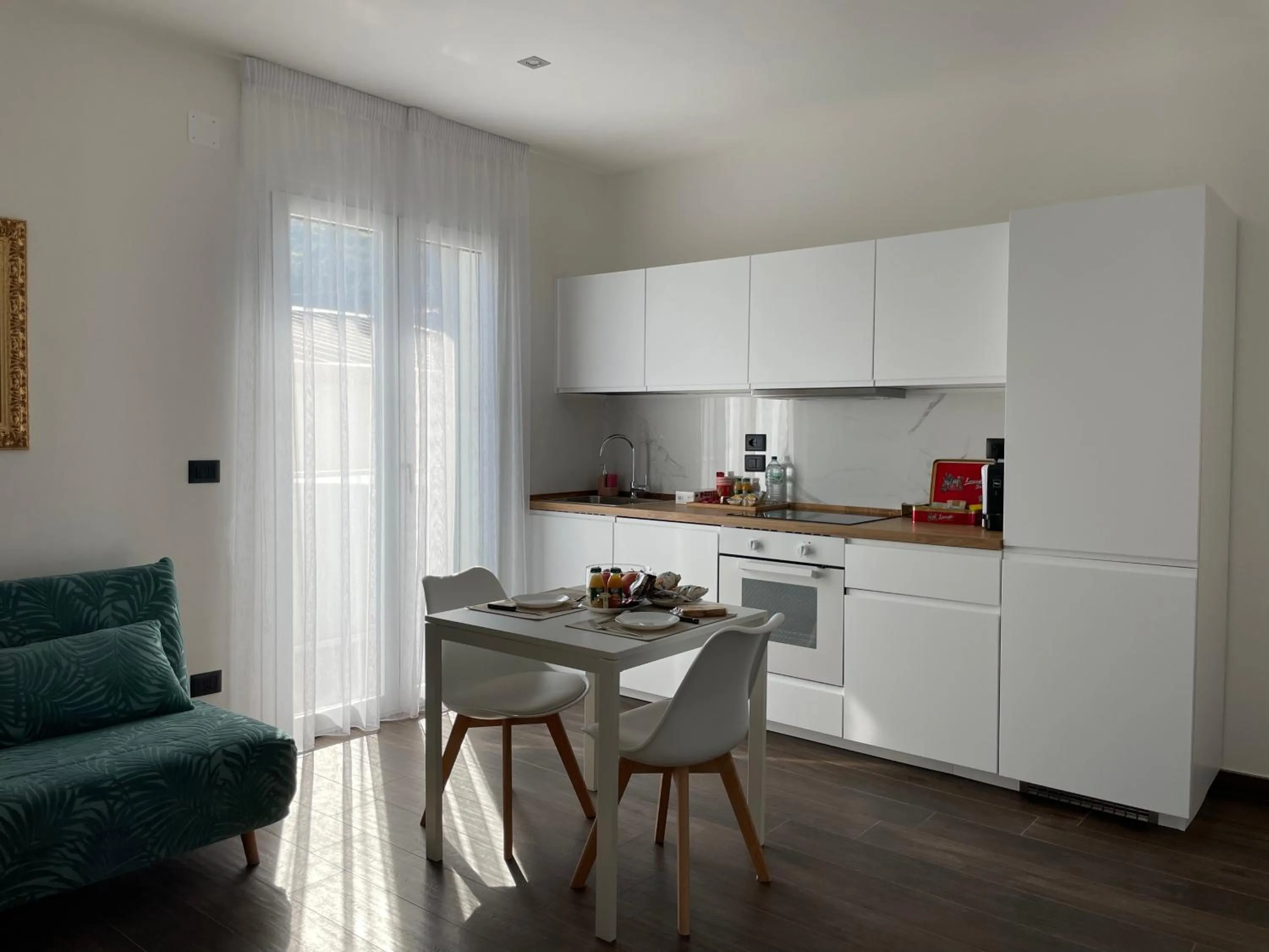 Kitchen or kitchenette in Golden apartments