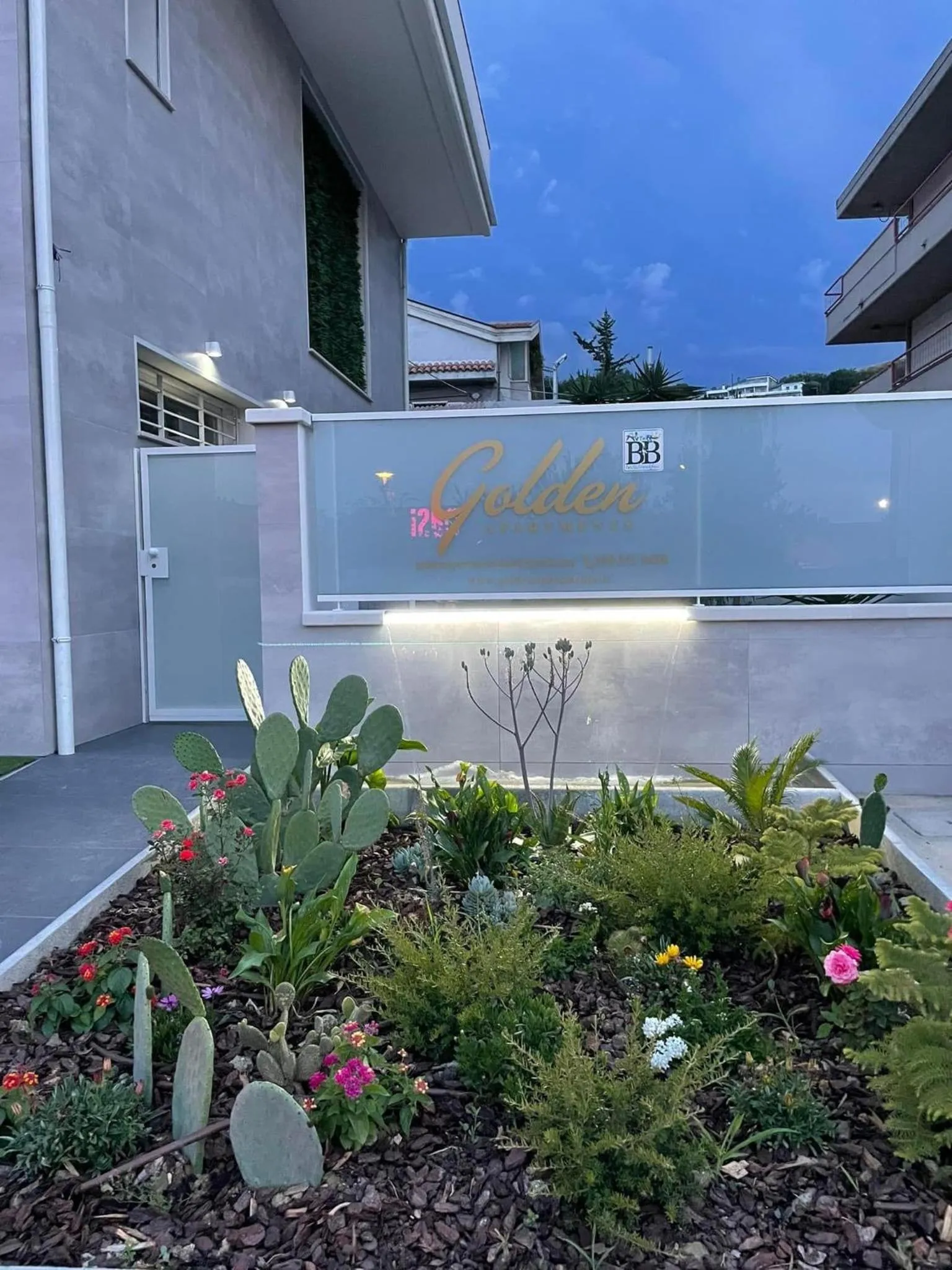 Property building in Golden apartments