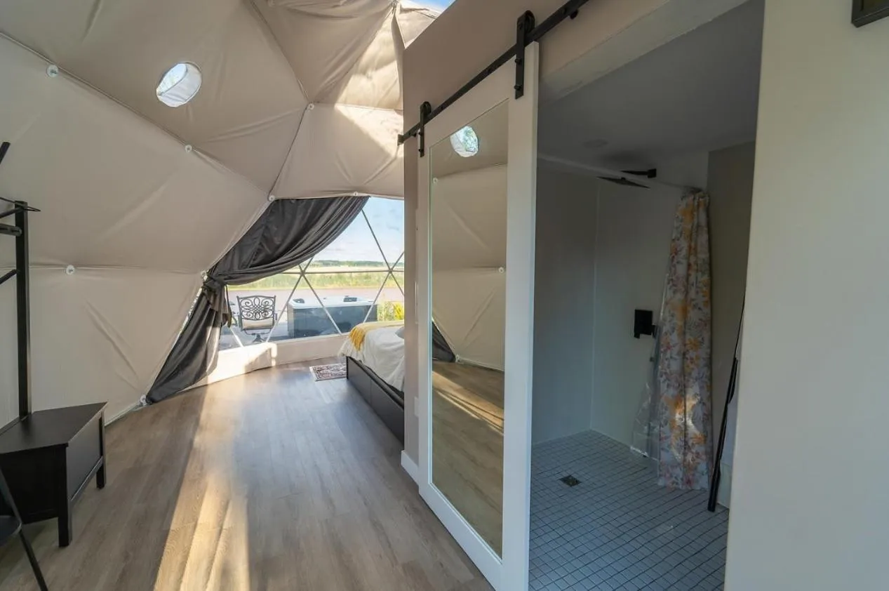 Bed in Gravity Luxury Domes