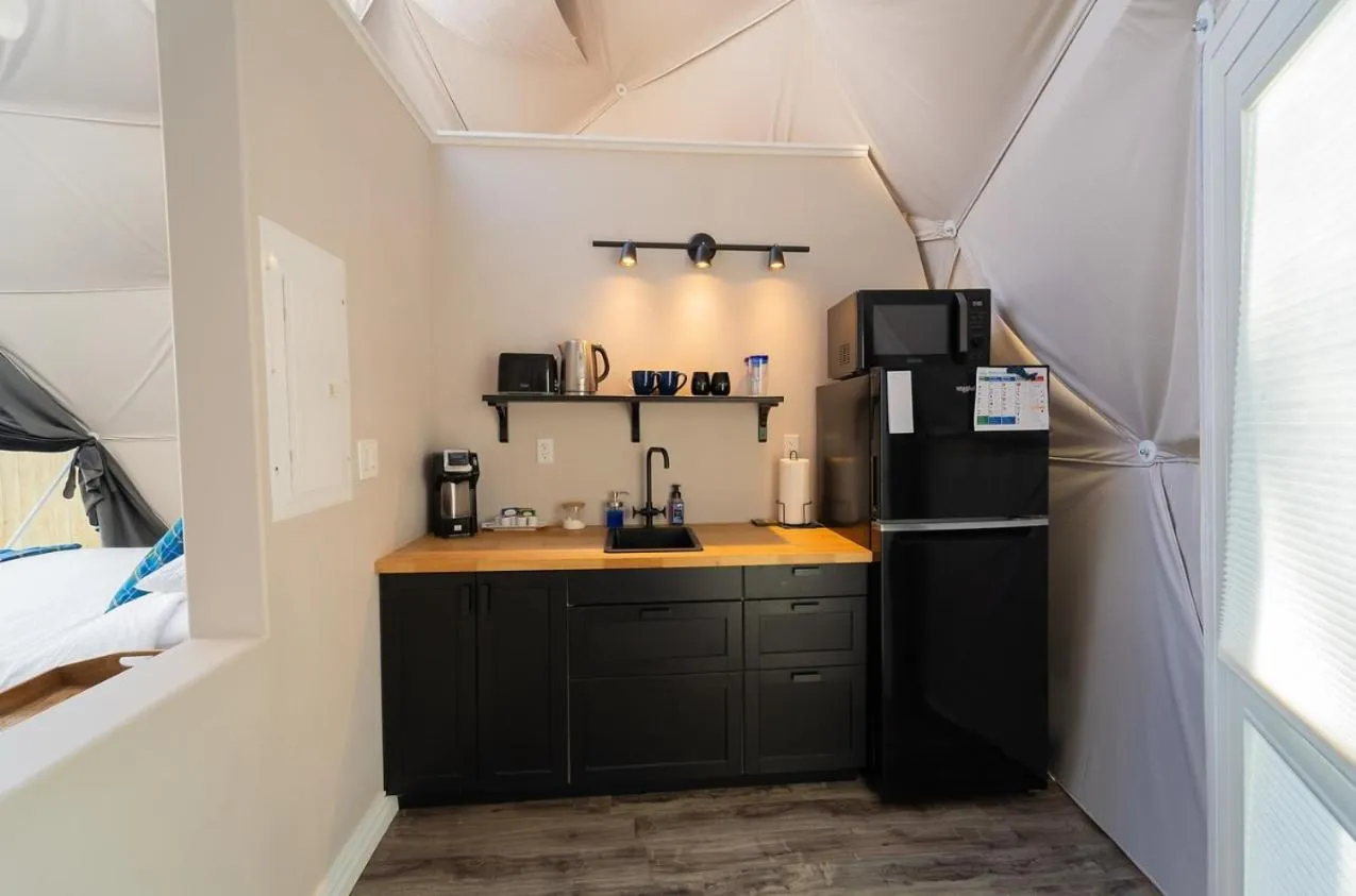 Coffee/tea facilities in Gravity Luxury Domes