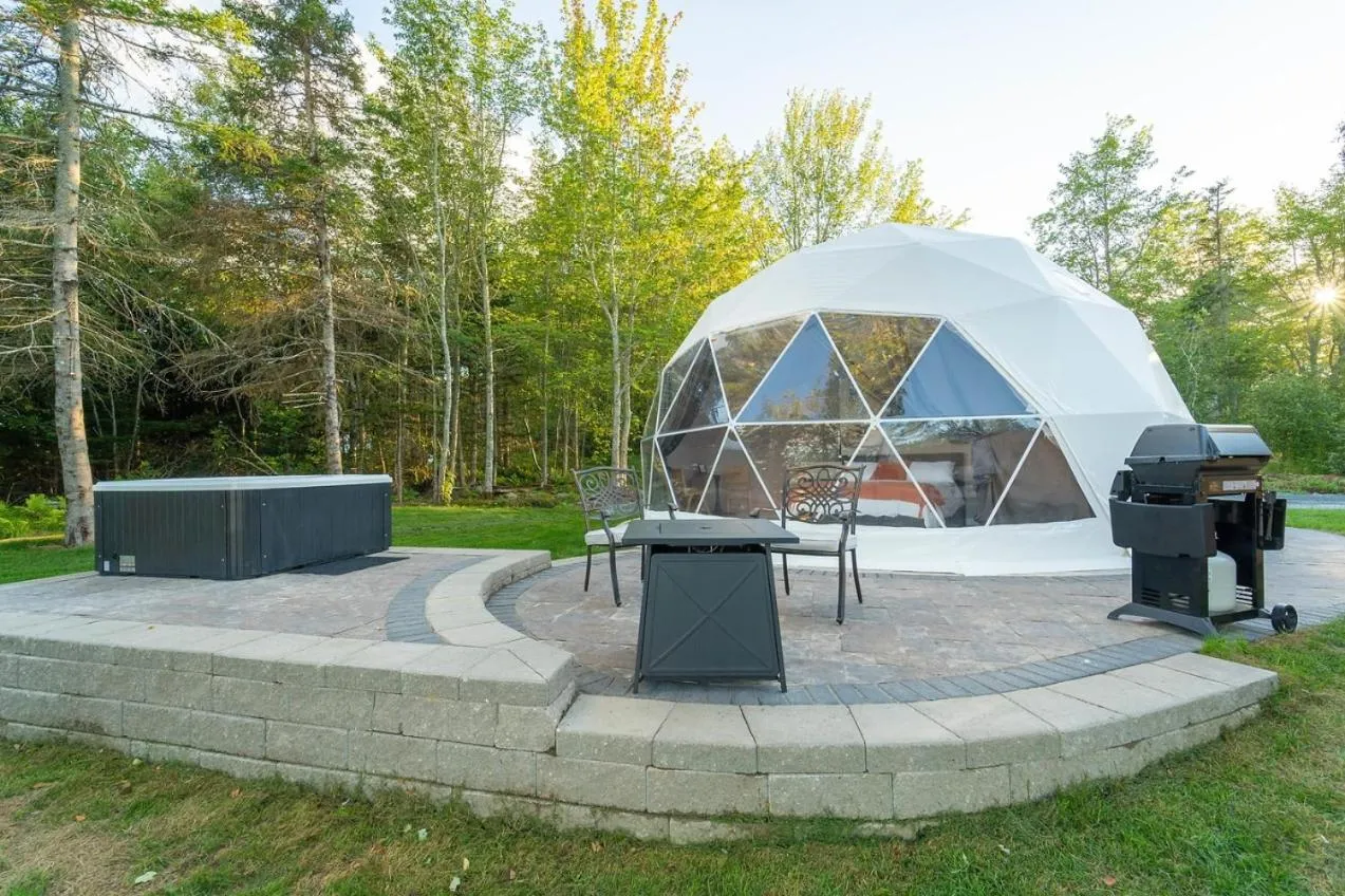 Spring in Gravity Luxury Domes