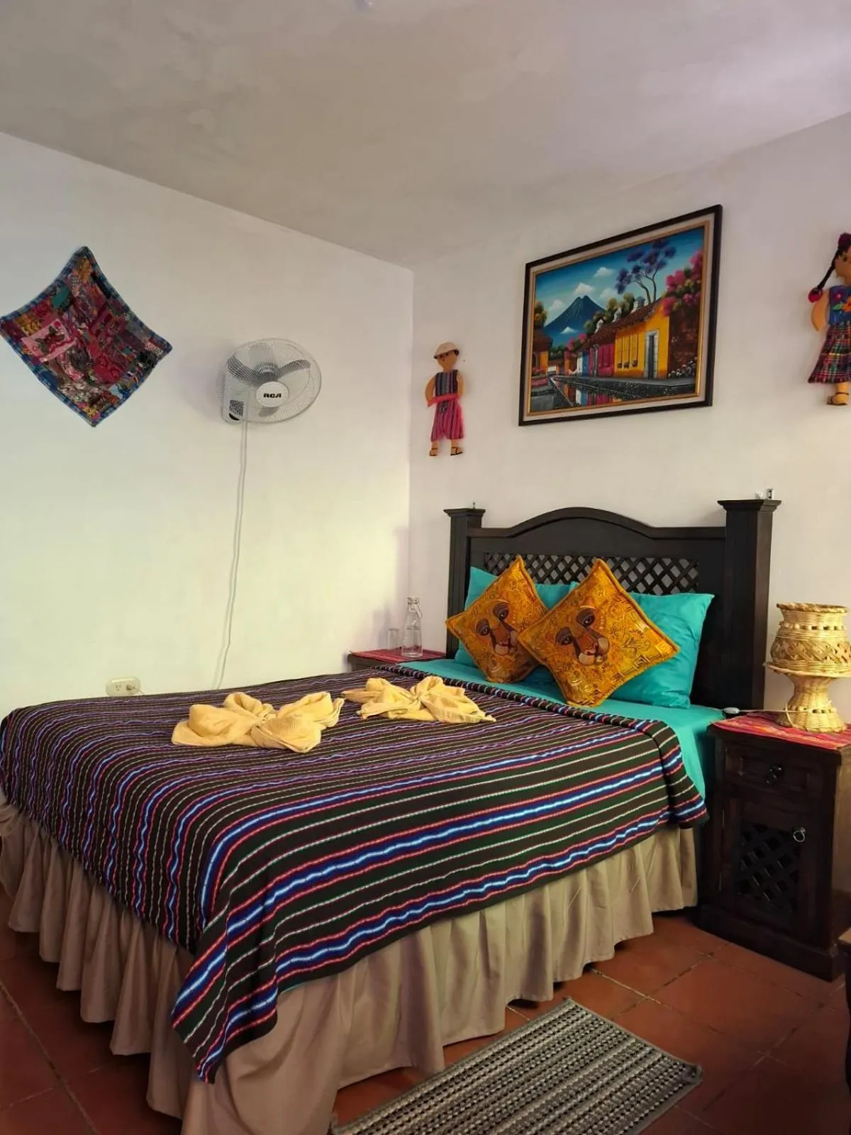 Bedroom, Bed in Francisco's rest house hotel