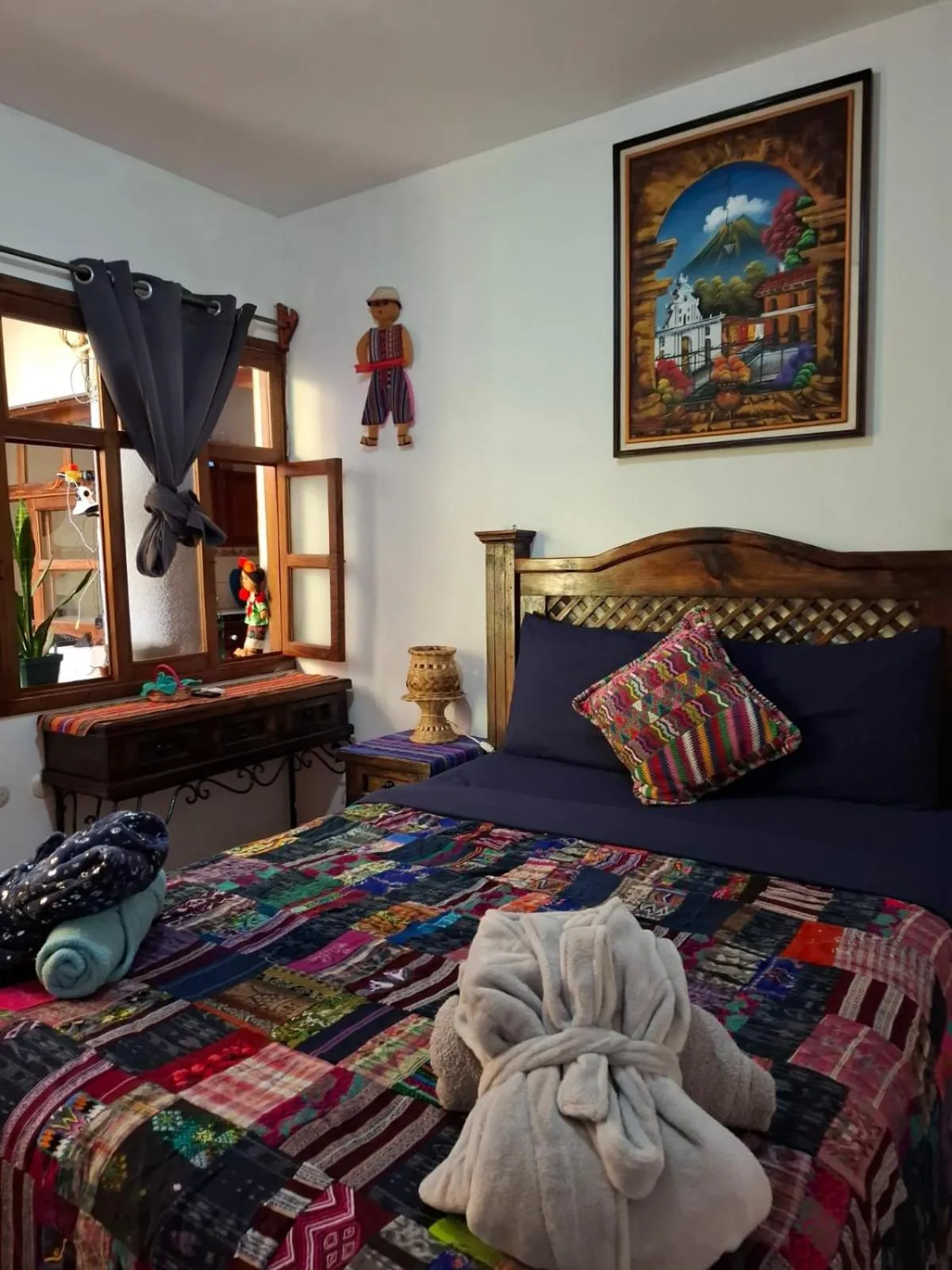 Photo of the whole room, Bed in Francisco's rest house hotel