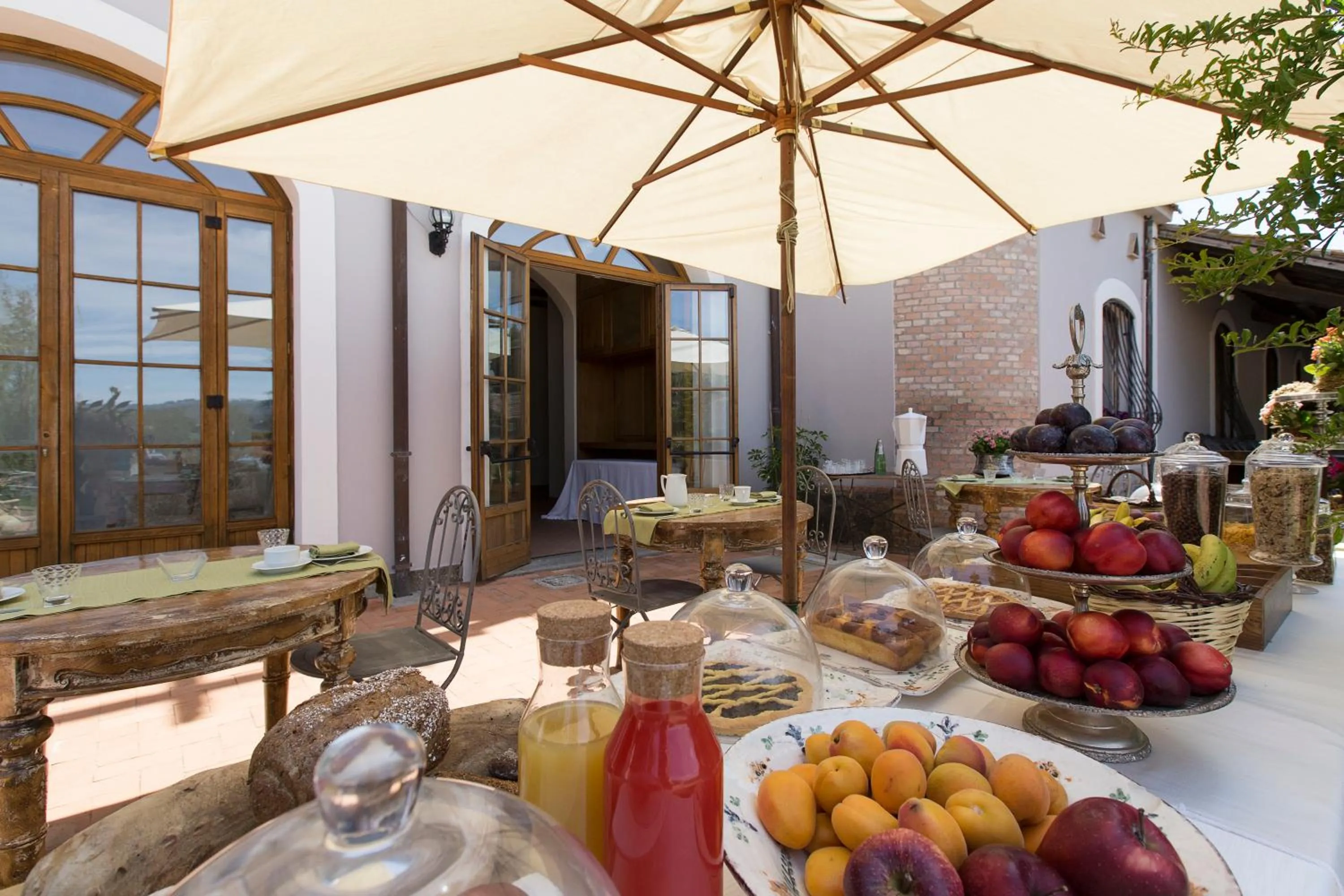 Buffet breakfast in Antico Borgo di Sutri