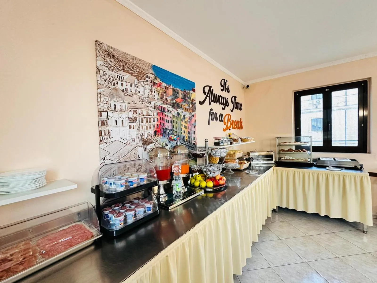 Continental breakfast in Hotel Galata