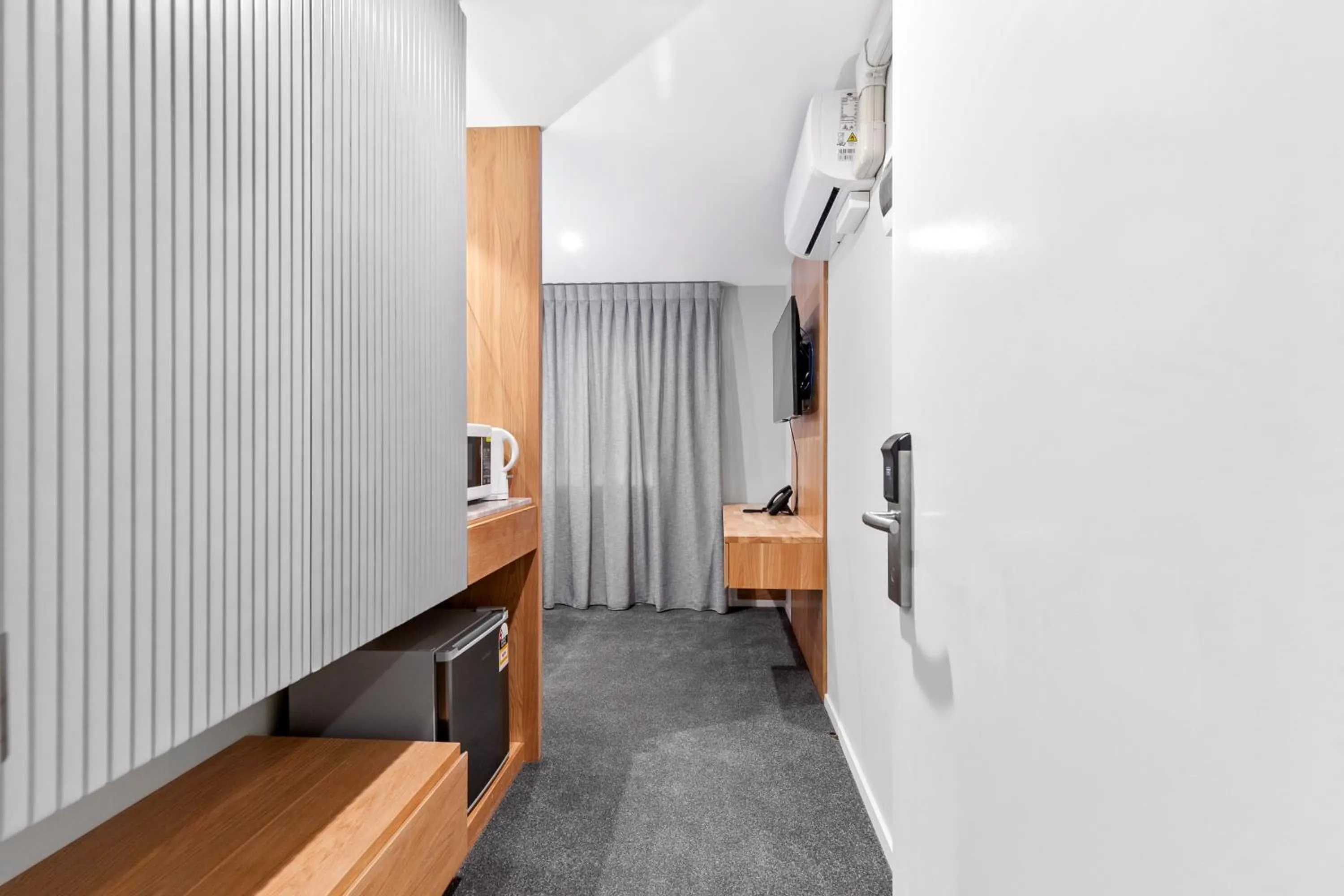 Facade/entrance in Kolmar Inn