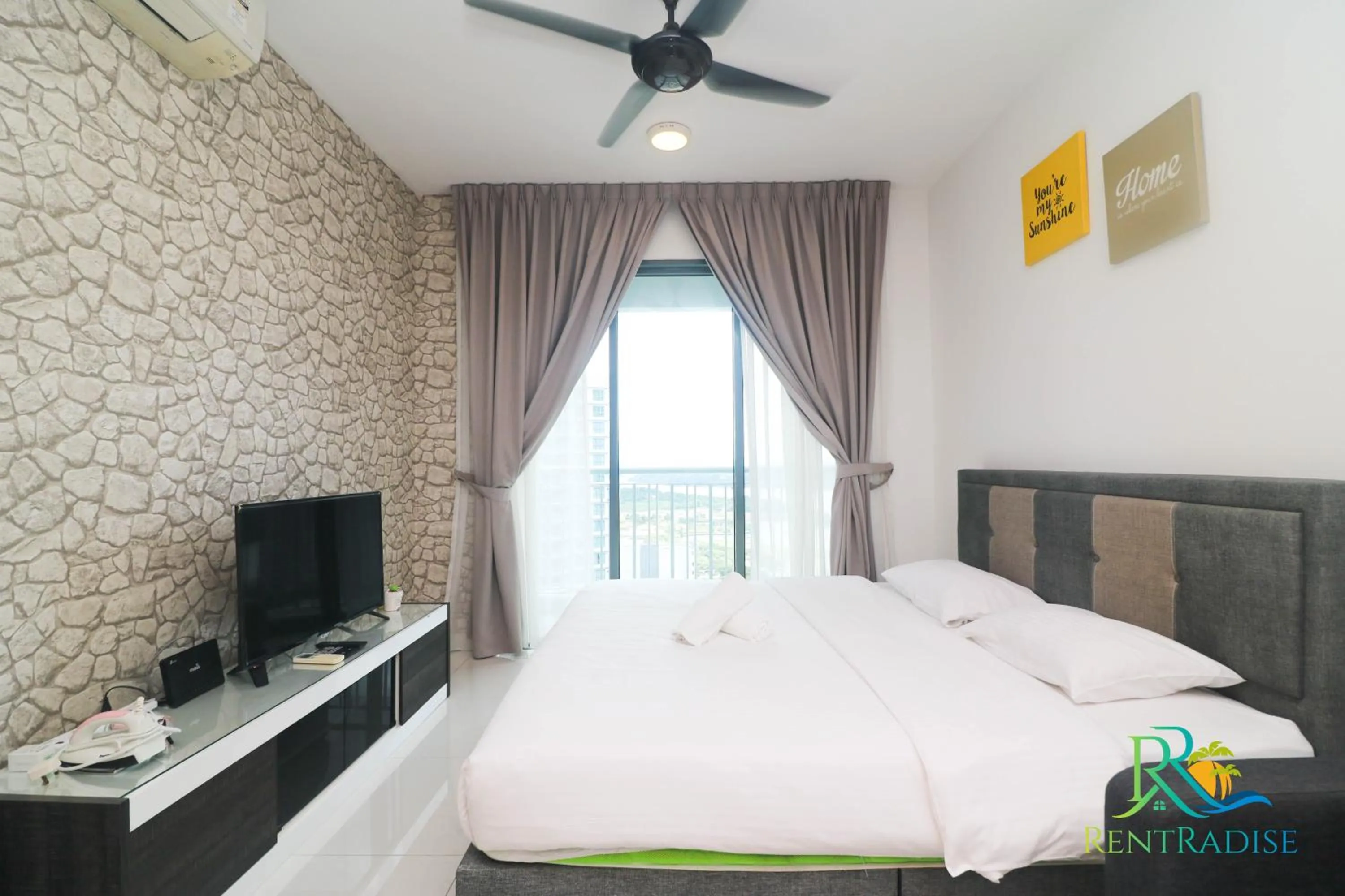 Bedroom, Bed in Teega Suites @ UHA