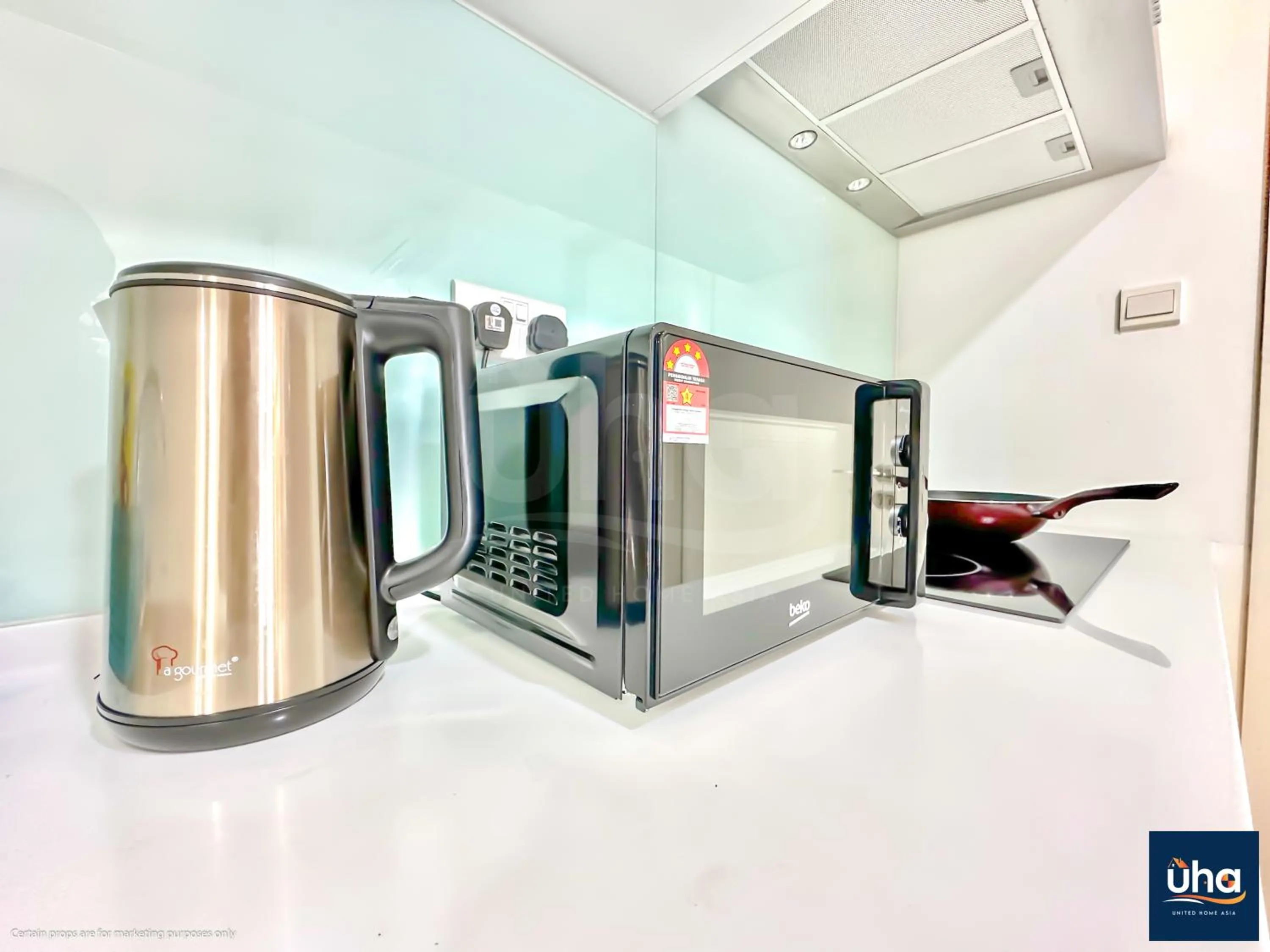 Kitchen or kitchenette in Teega Suites @ UHA