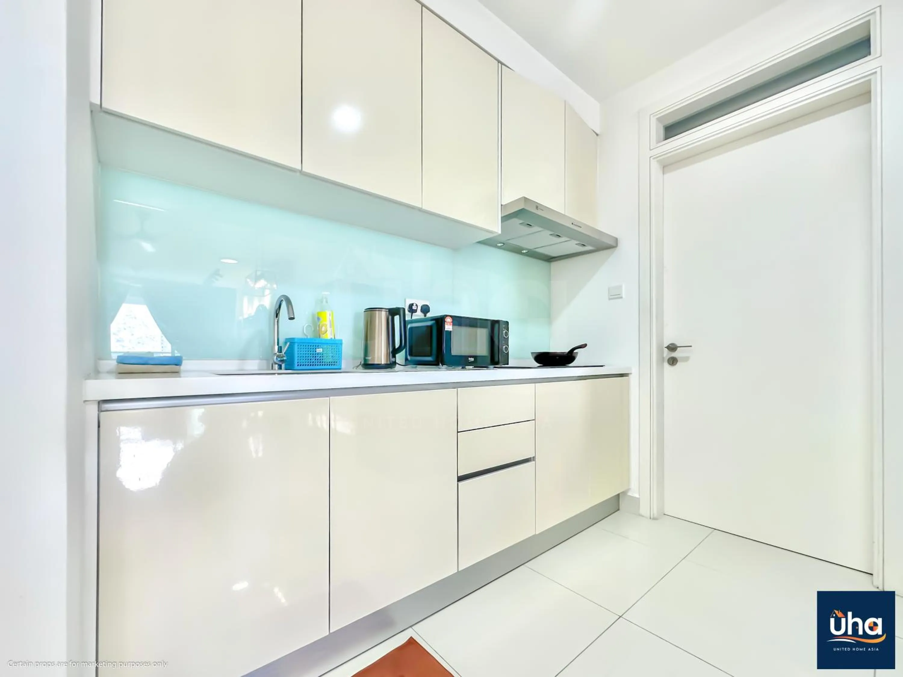 Kitchen or kitchenette in Teega Suites @ UHA