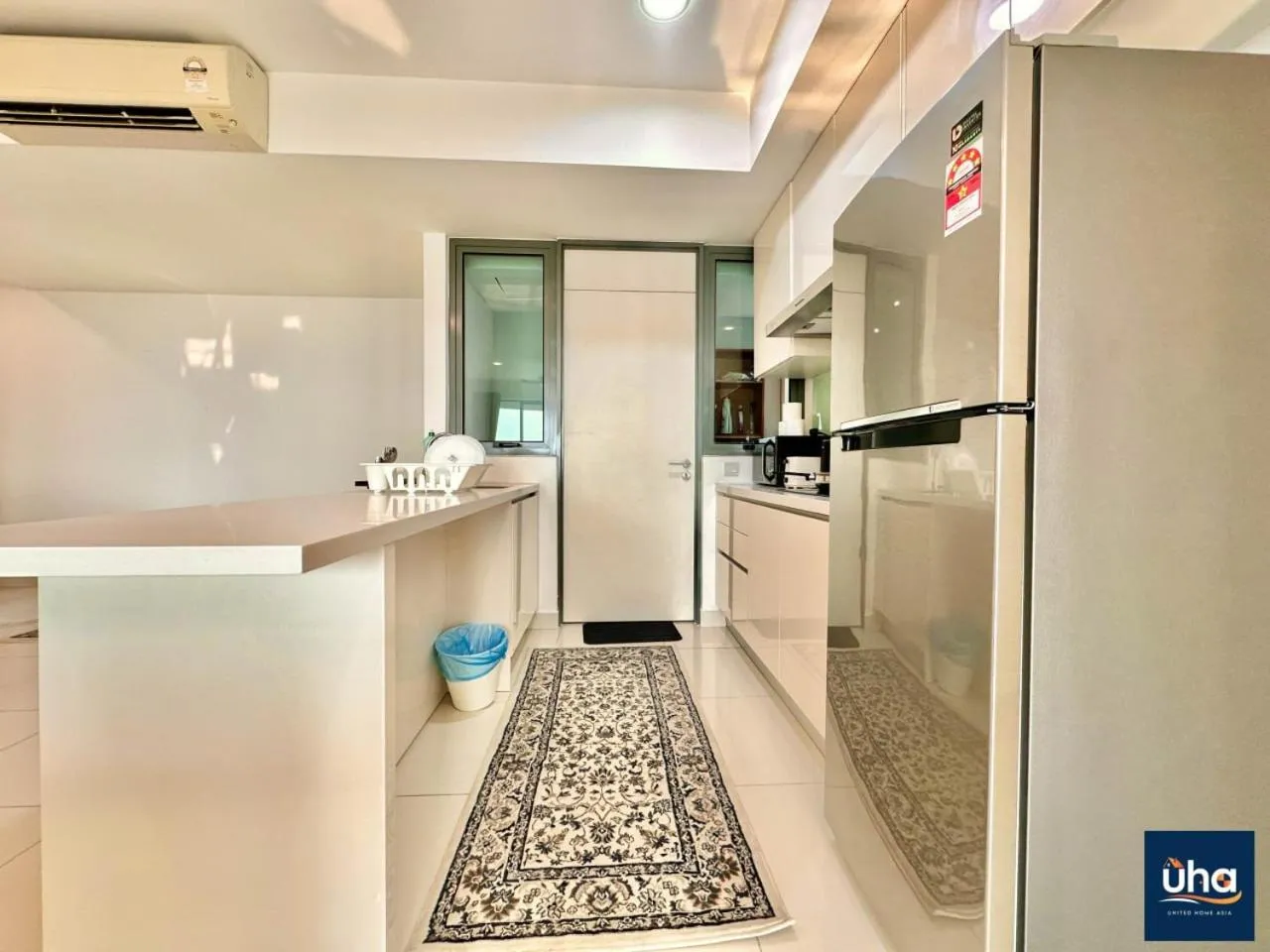 Kitchen or kitchenette in Teega Suites @ UHA