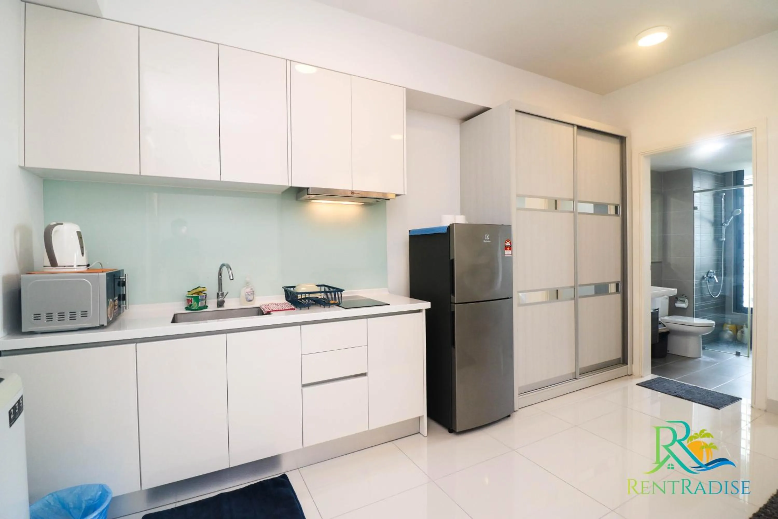 Kitchen or kitchenette in Teega Suites @ UHA