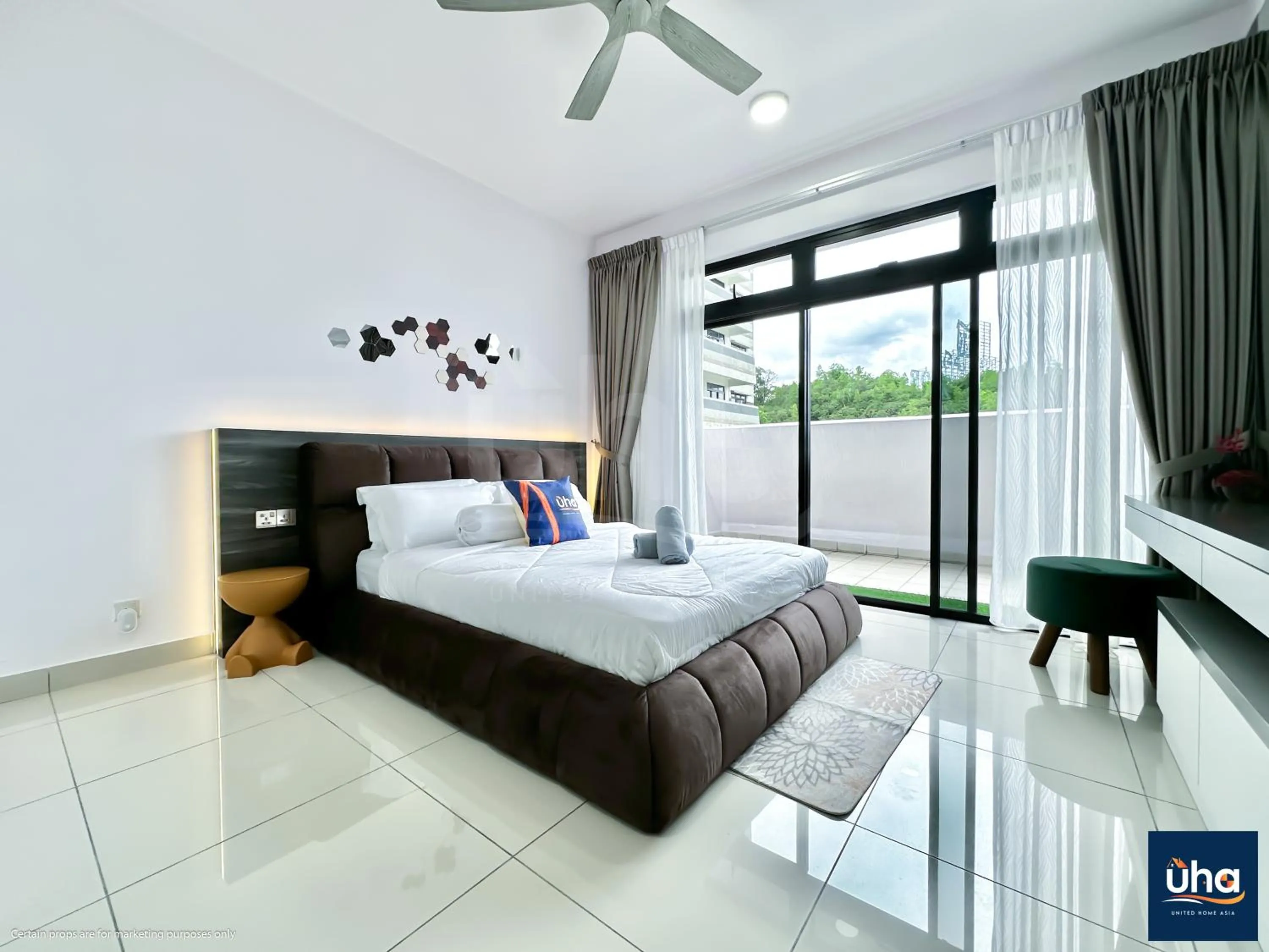 Bed in Meridin Medini Iskandar Puteri @ UHA
