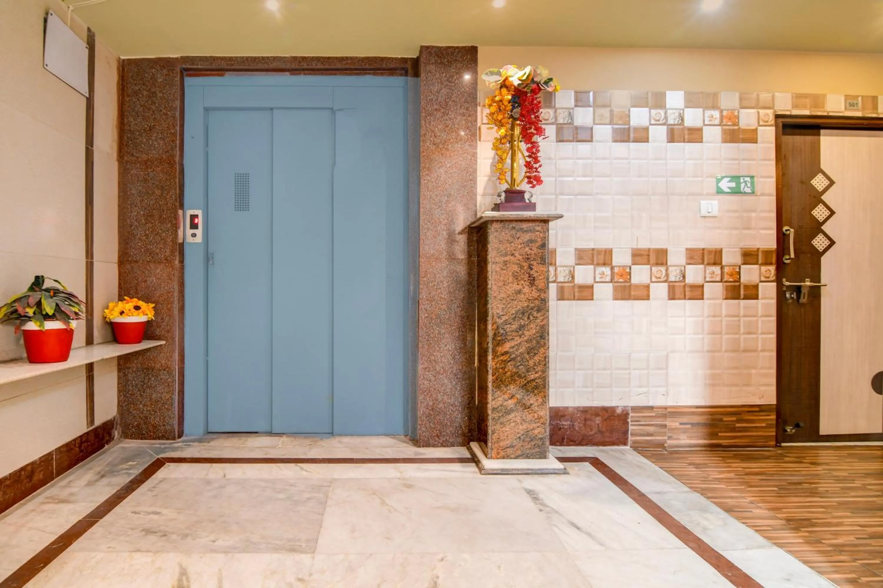 Lobby or reception in Collection O NSCB International Airport Formerly Raj Guest House