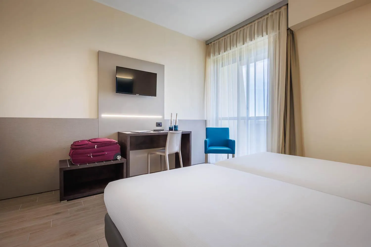 Photo of the whole room, Bed in JR Hotels Gate 7 Bologna