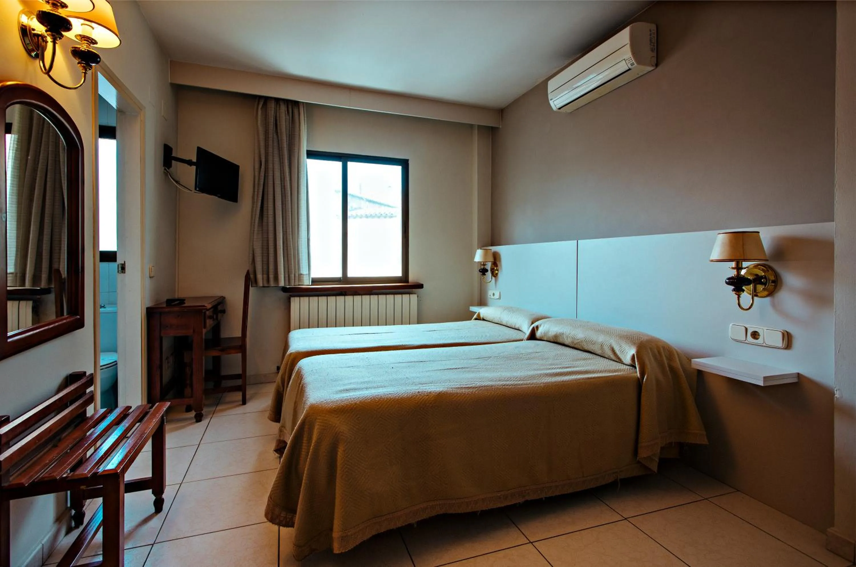 Bed in Hotel BONCOMPTE